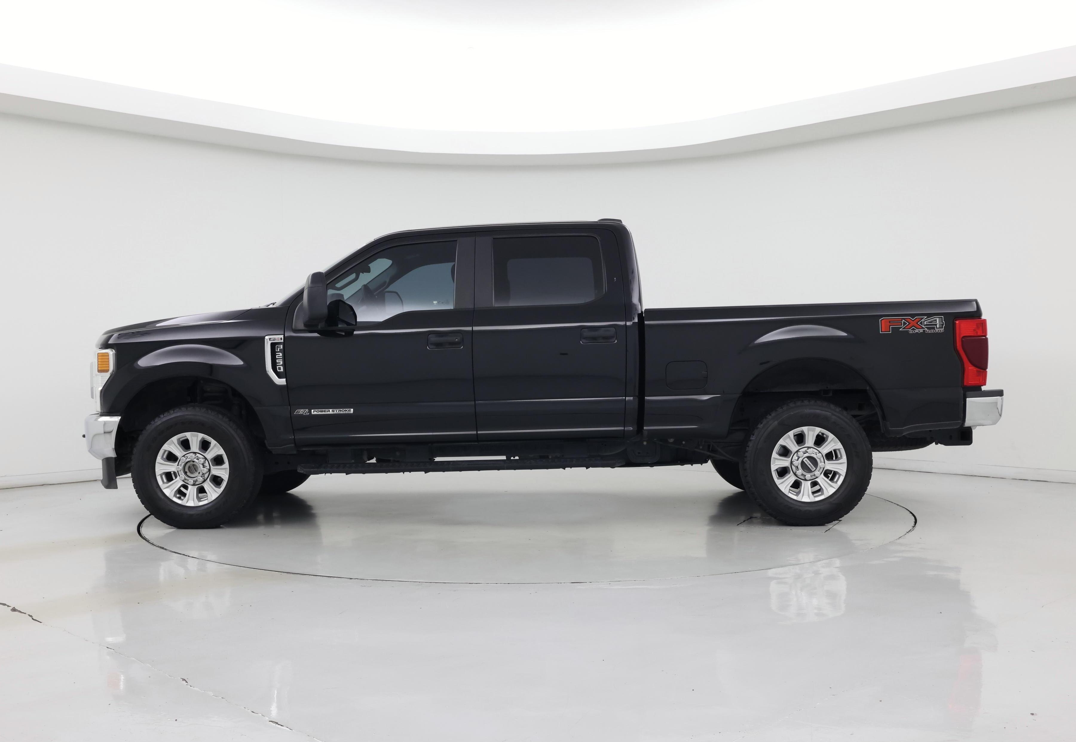 Thumbnail: 2021 Ford F-250 - 3