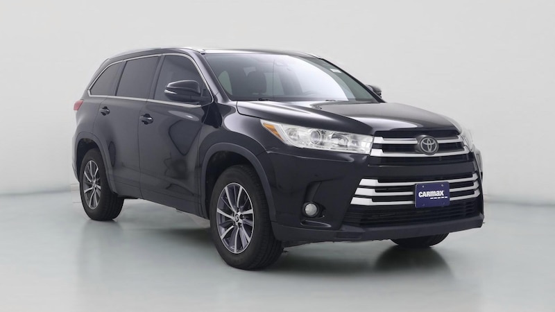 2018 Toyota Highlander XLE Hero Image