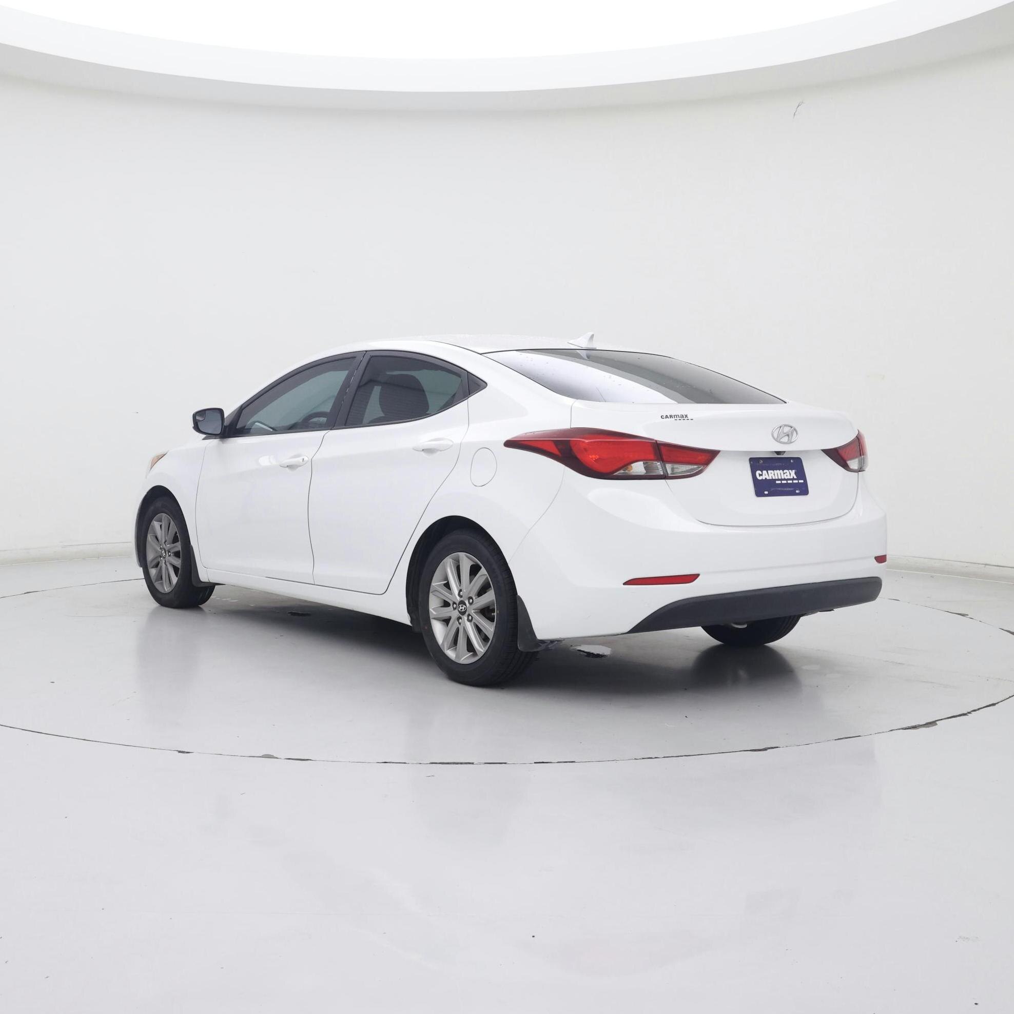 Thumbnail: 2015 Hyundai Elantra - 2