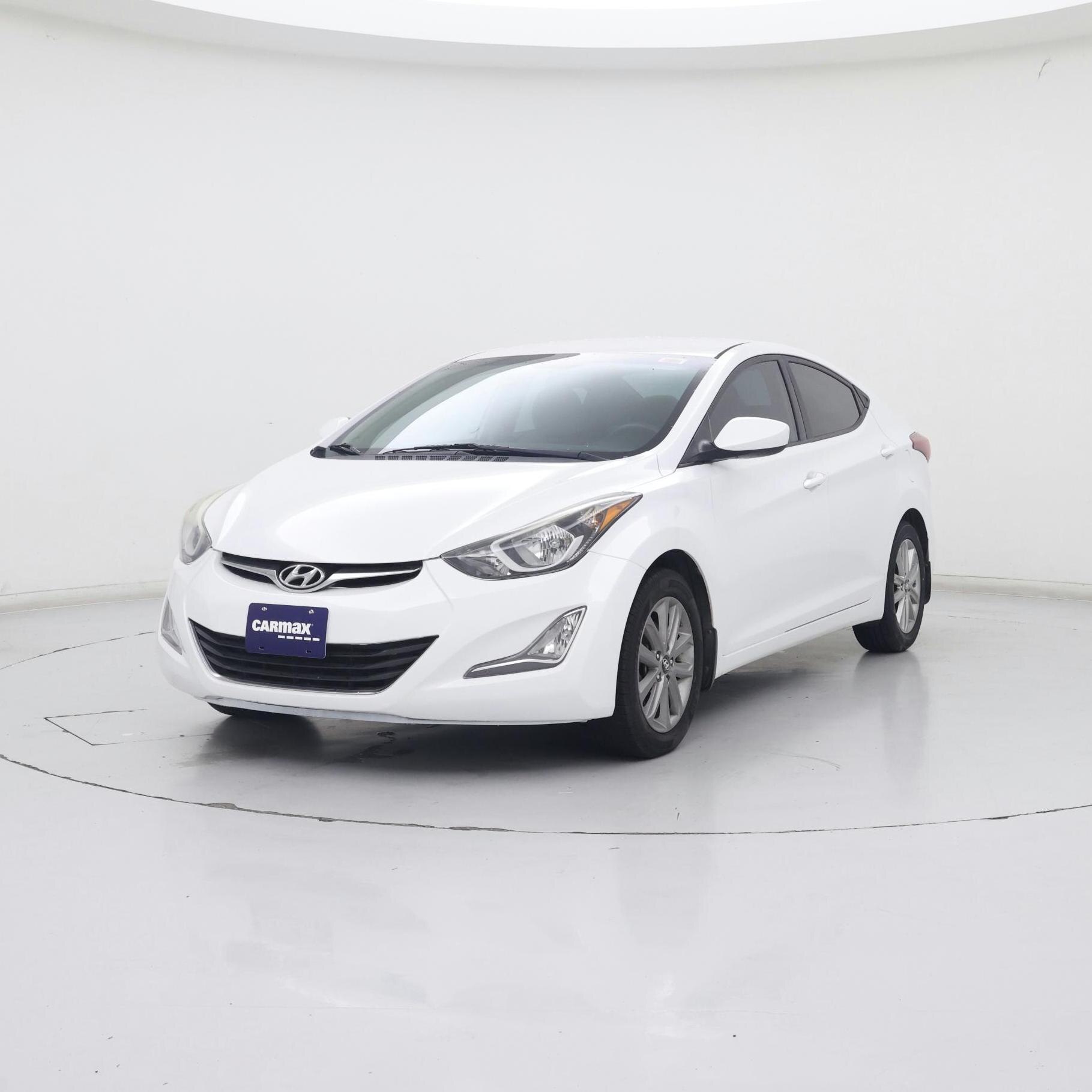 Thumbnail: 2015 Hyundai Elantra - 4