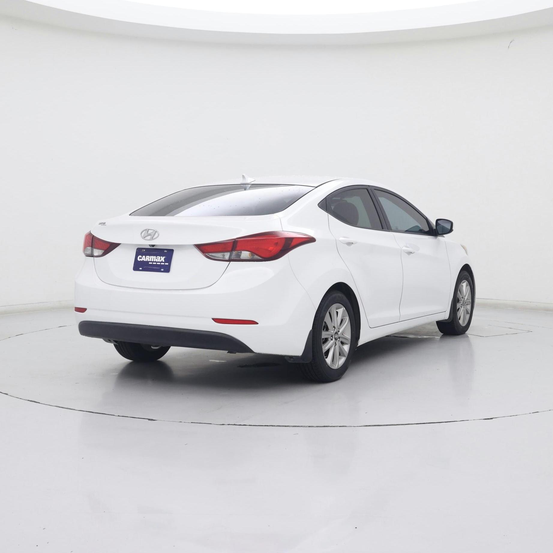 Thumbnail: 2015 Hyundai Elantra - 8