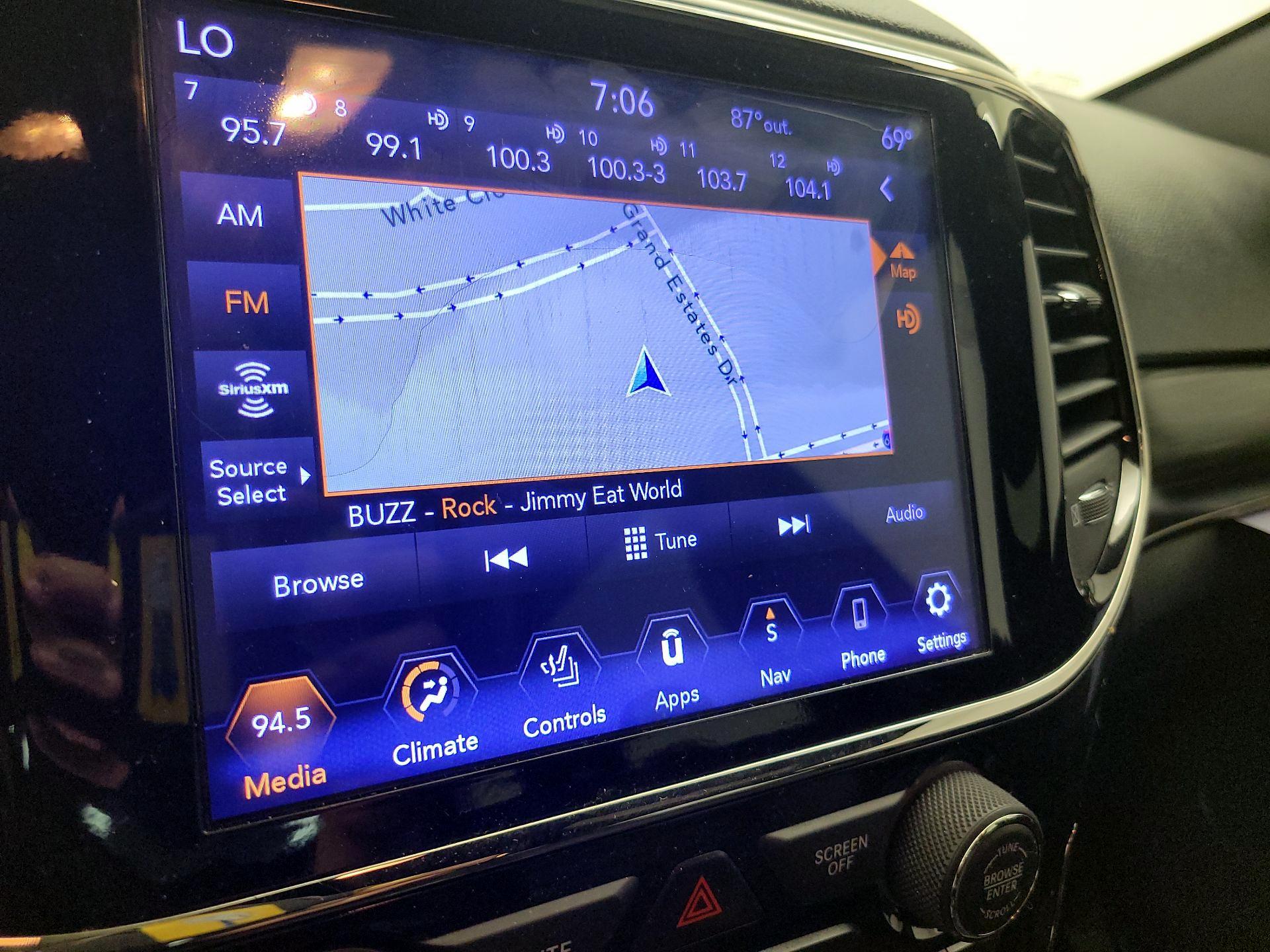 Thumbnail: 2020 Jeep Grand Cherokee - 16