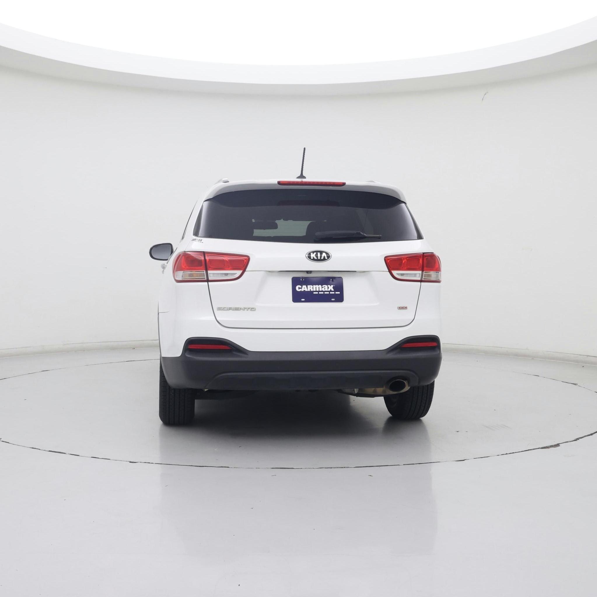 Thumbnail: 2017 Kia Sorento - 6