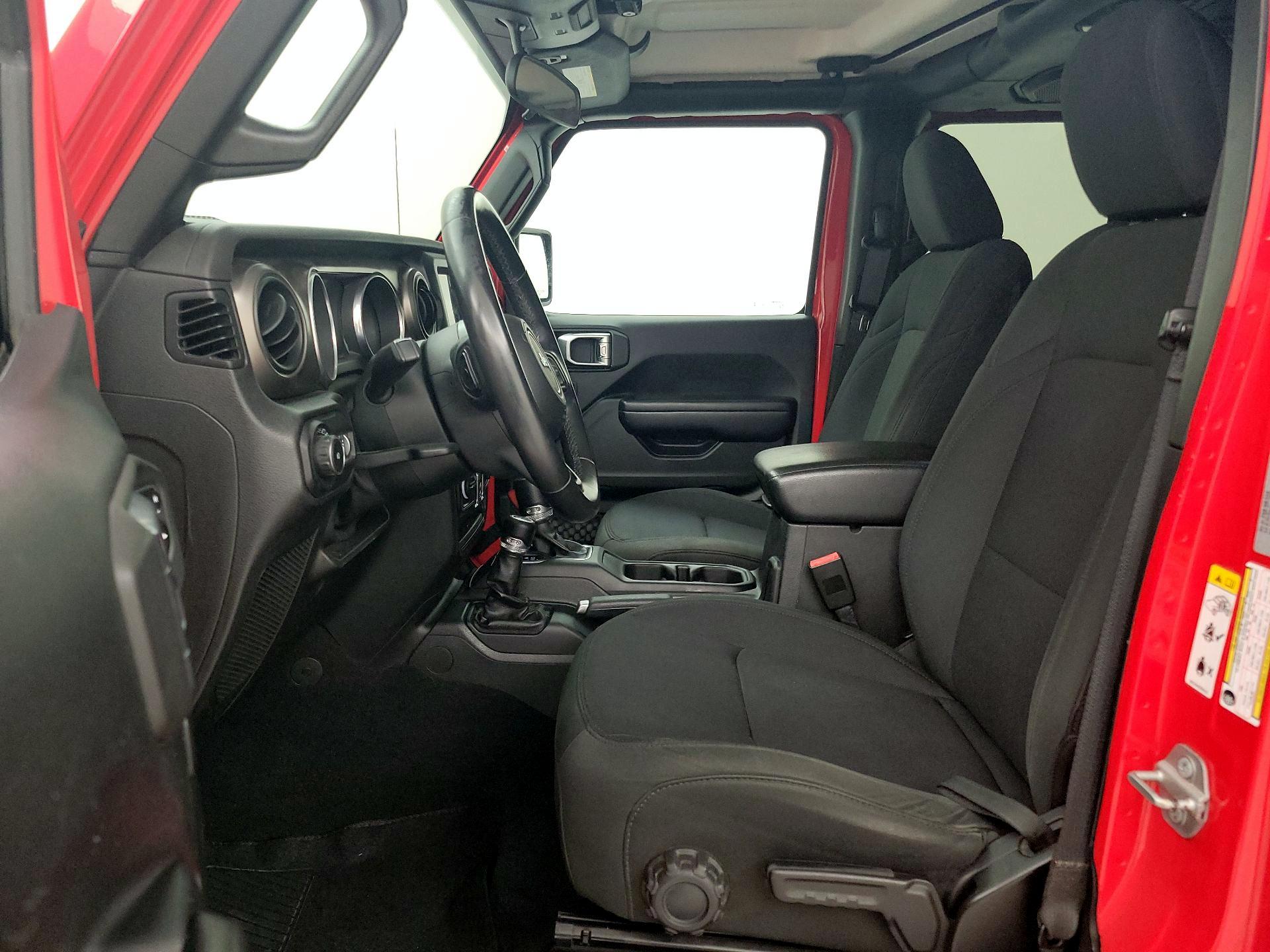 Thumbnail: 2018 Jeep Wrangler - 11