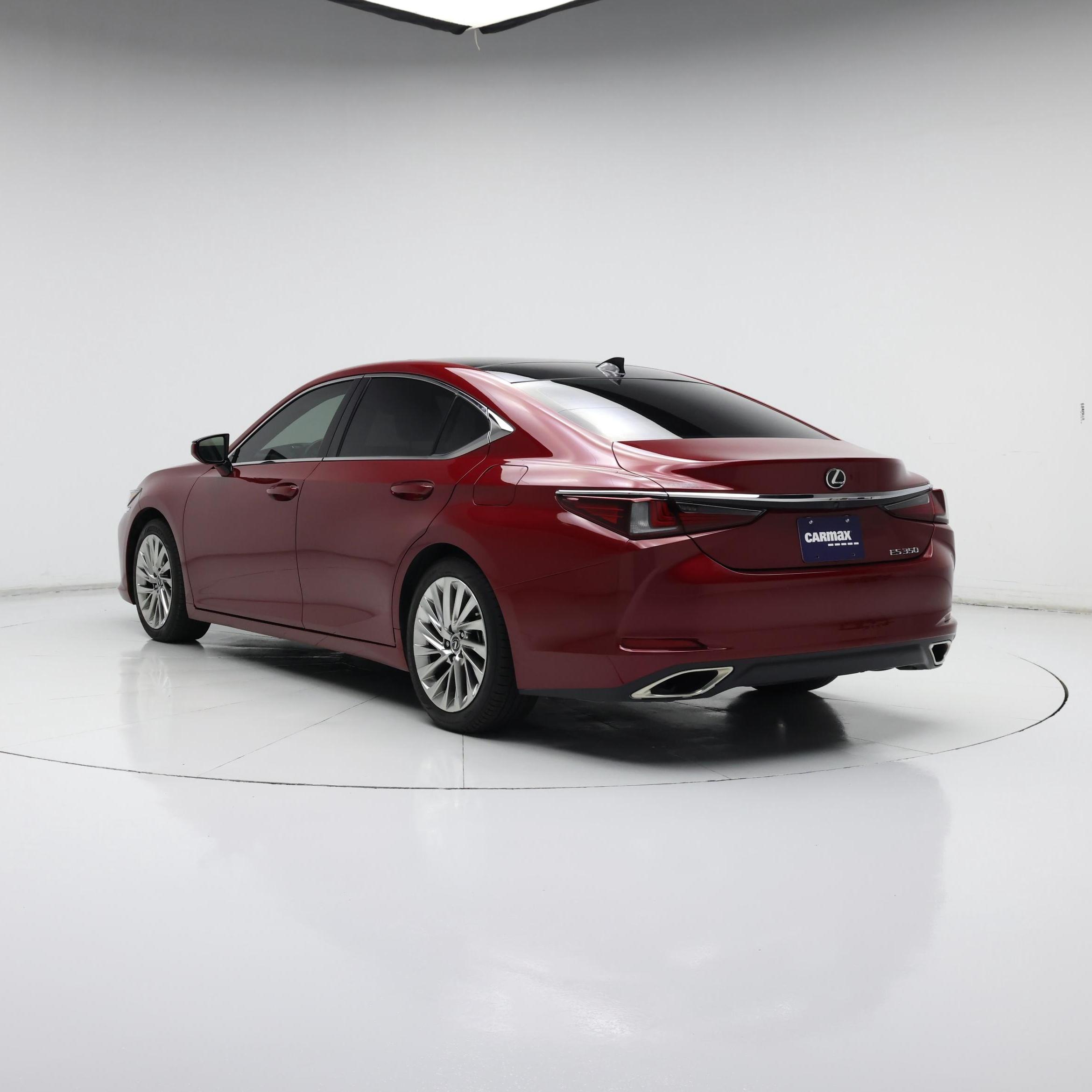 Thumbnail: 2021 Lexus ES - 2