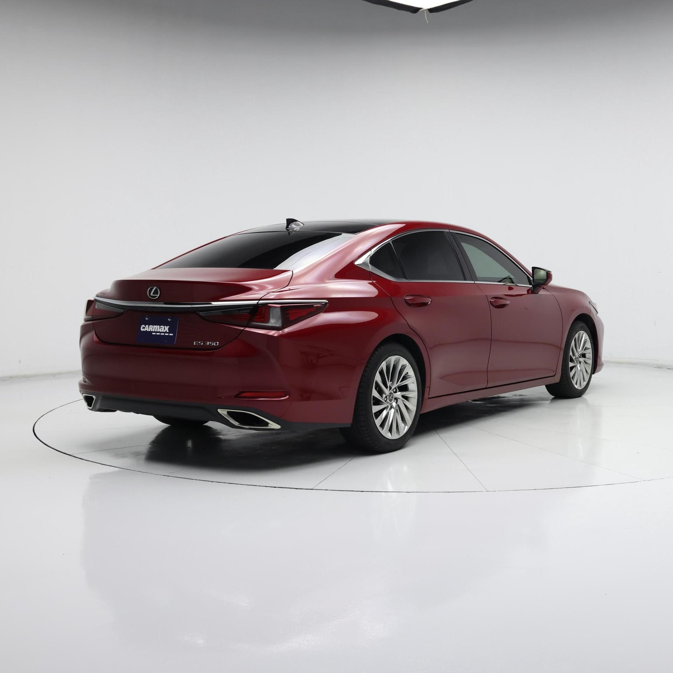 Thumbnail: 2021 Lexus ES - 8