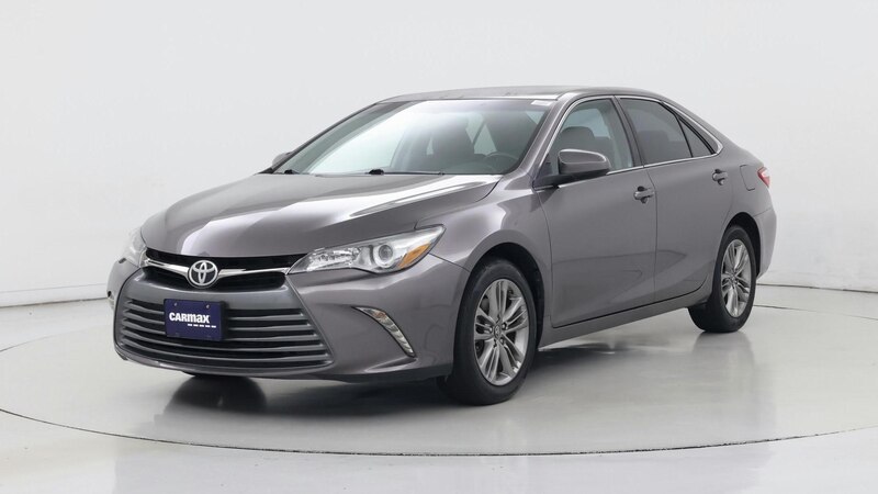 2017 Toyota Camry SE 4