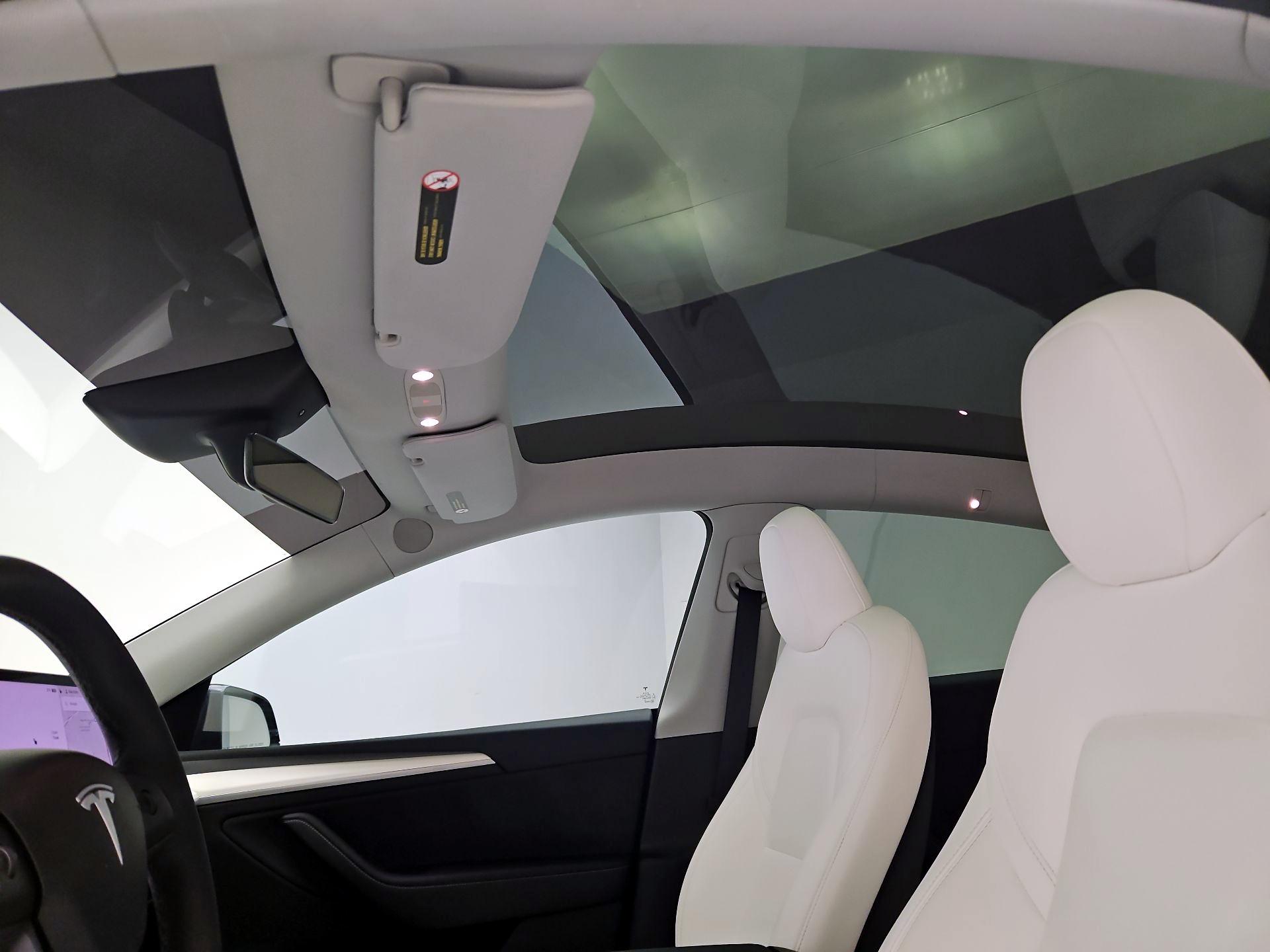 Thumbnail: 2023 Tesla Model Y - 19