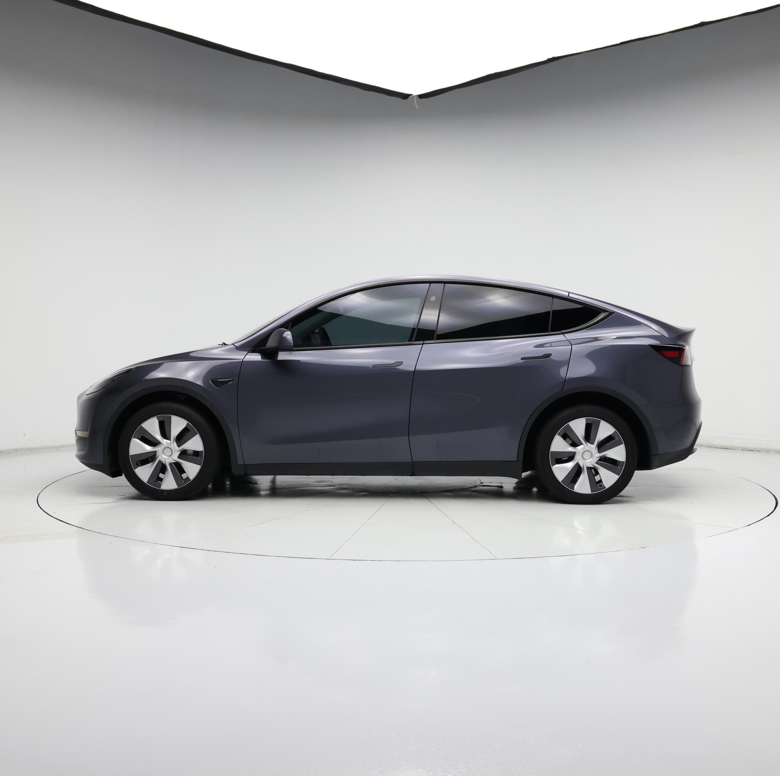 Thumbnail: 2023 Tesla Model Y - 3