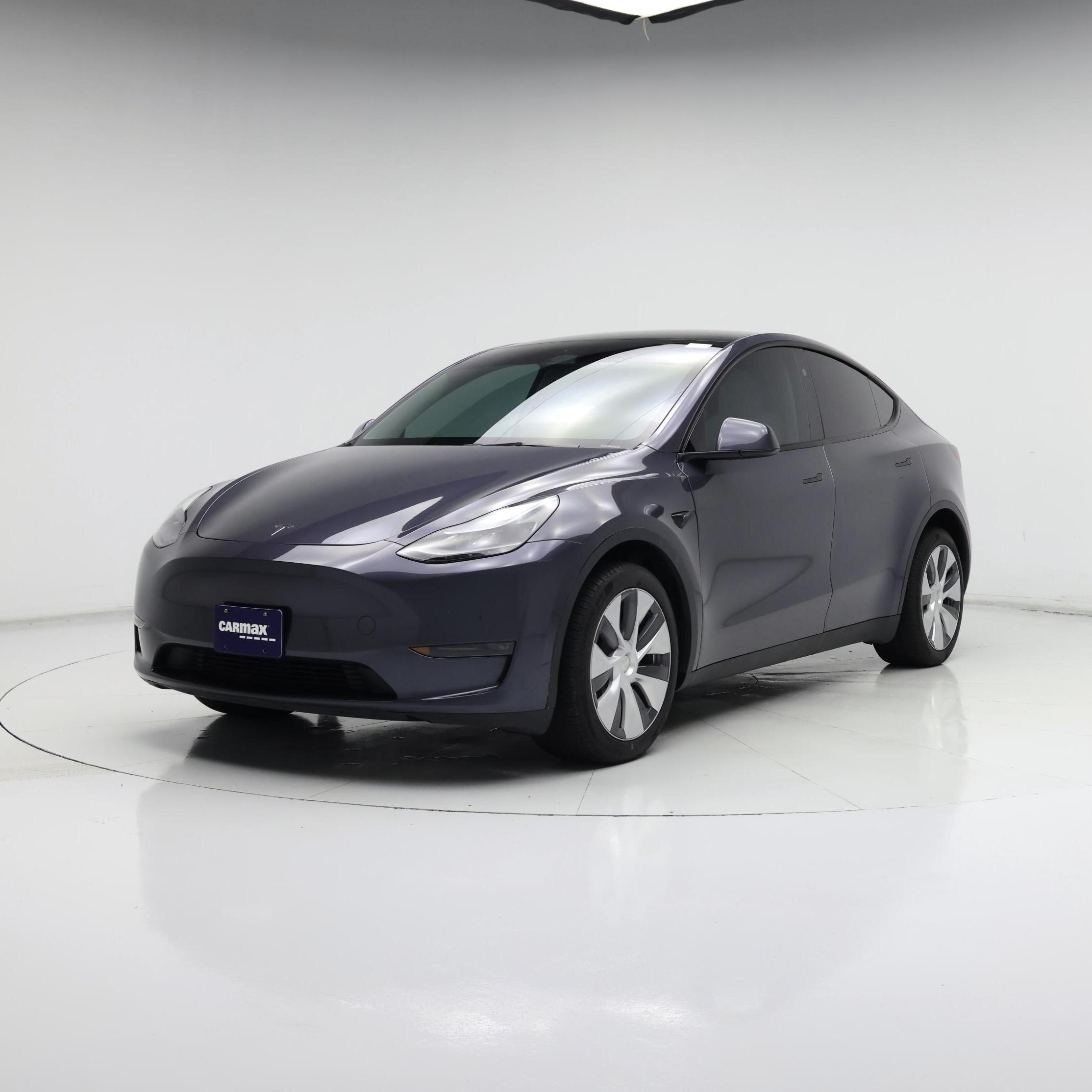 Thumbnail: 2023 Tesla Model Y - 4