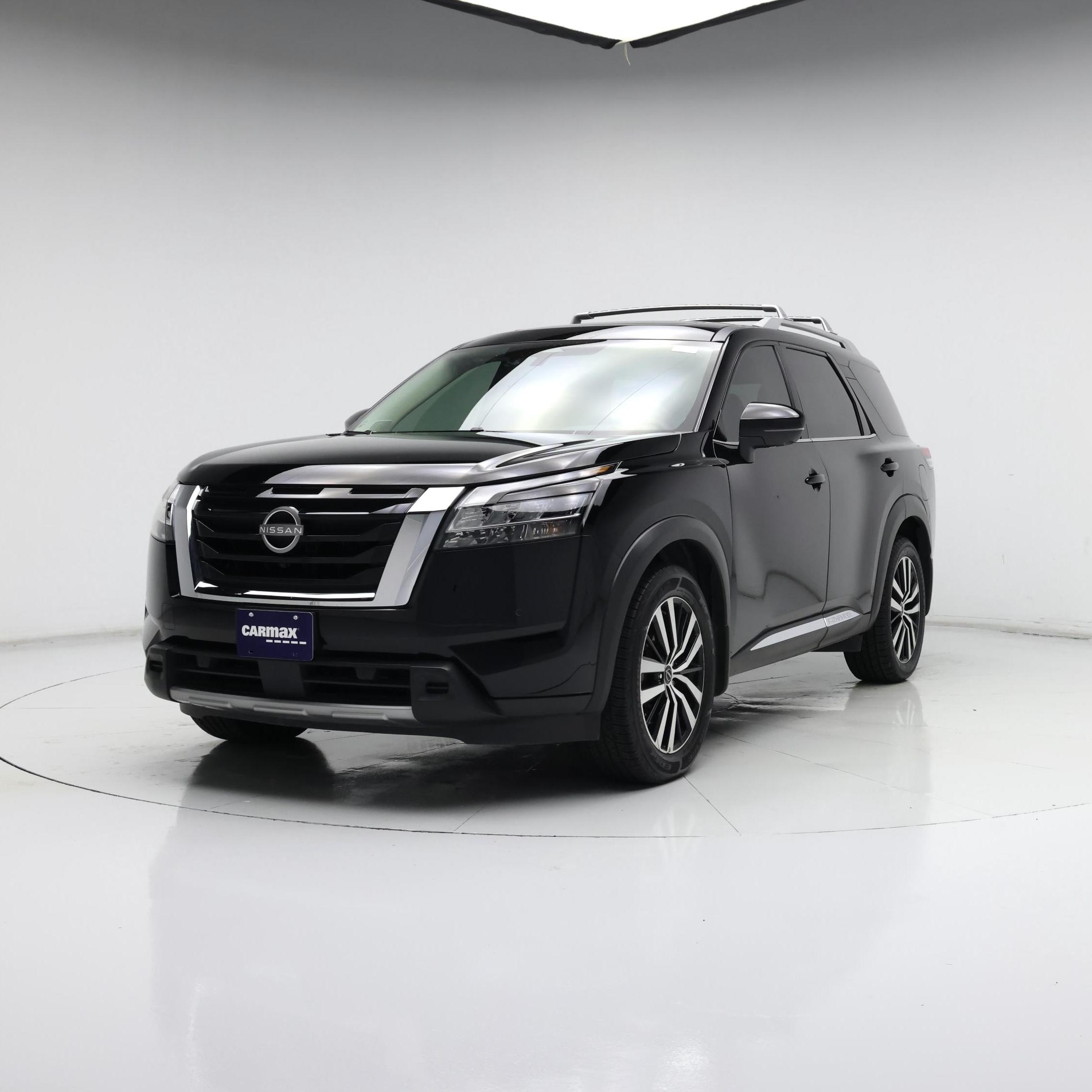 Thumbnail: 2023 Nissan Pathfinder - 4