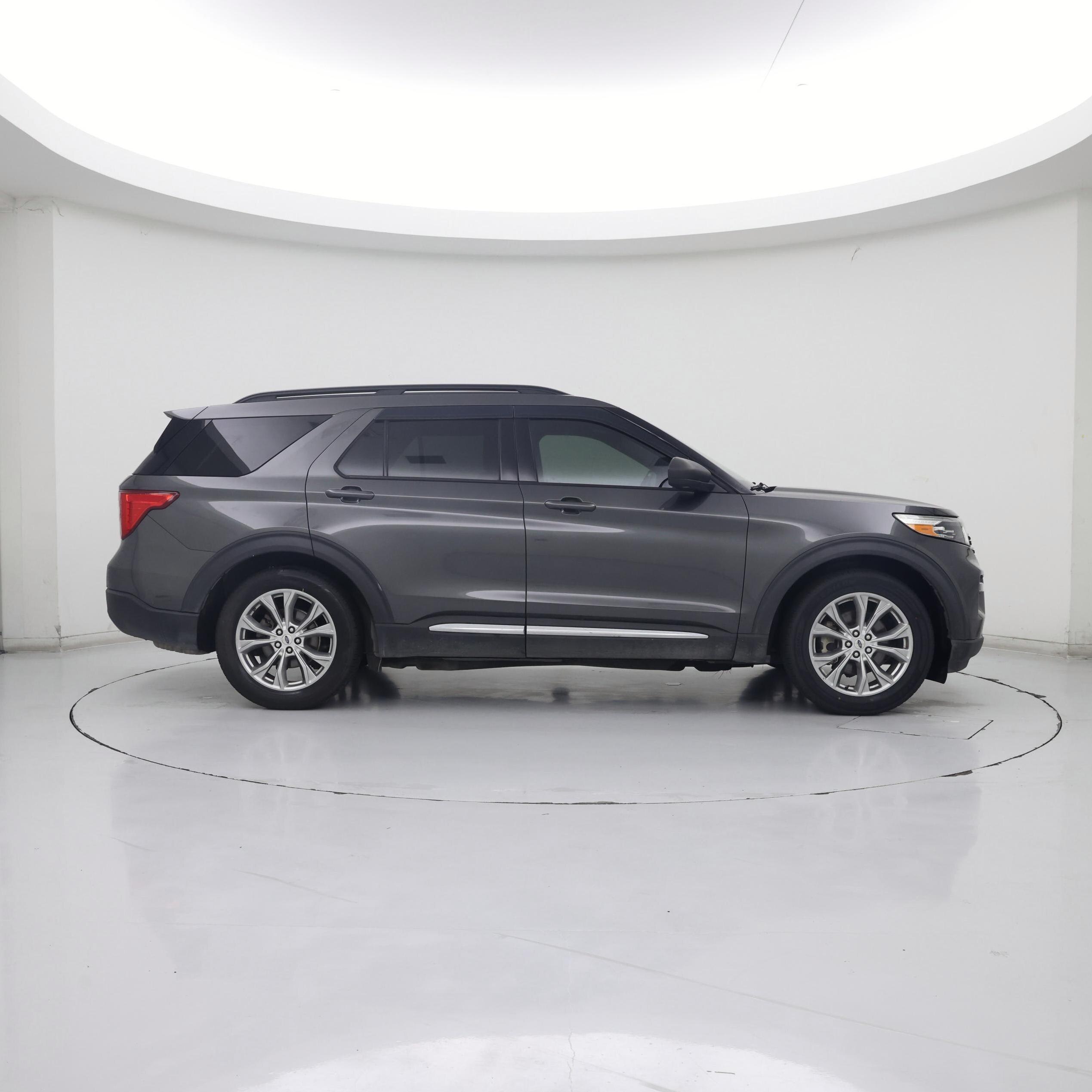 Thumbnail: 2020 Ford Explorer - 7