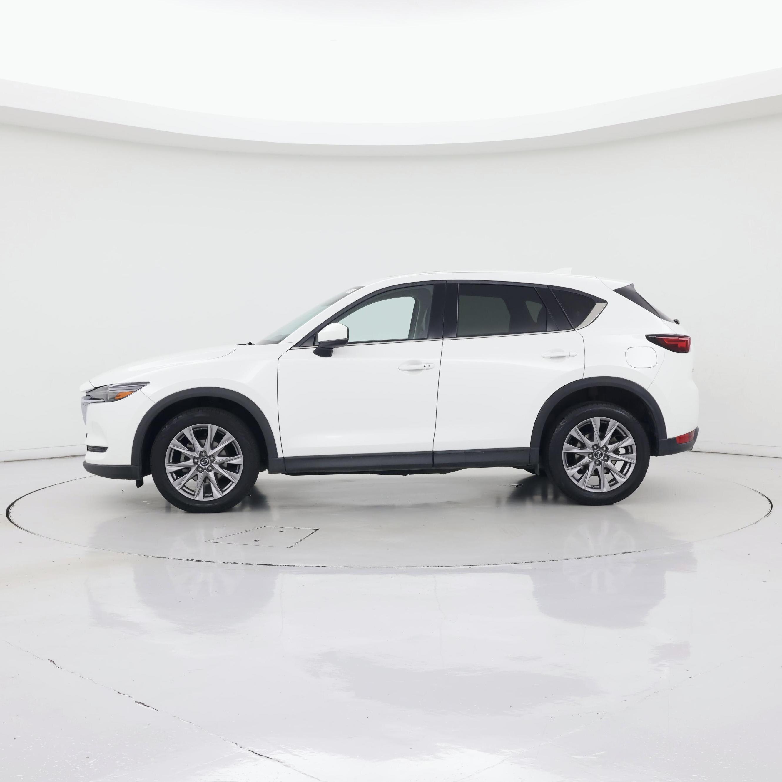 Thumbnail: 2019 Mazda CX-5 - 3