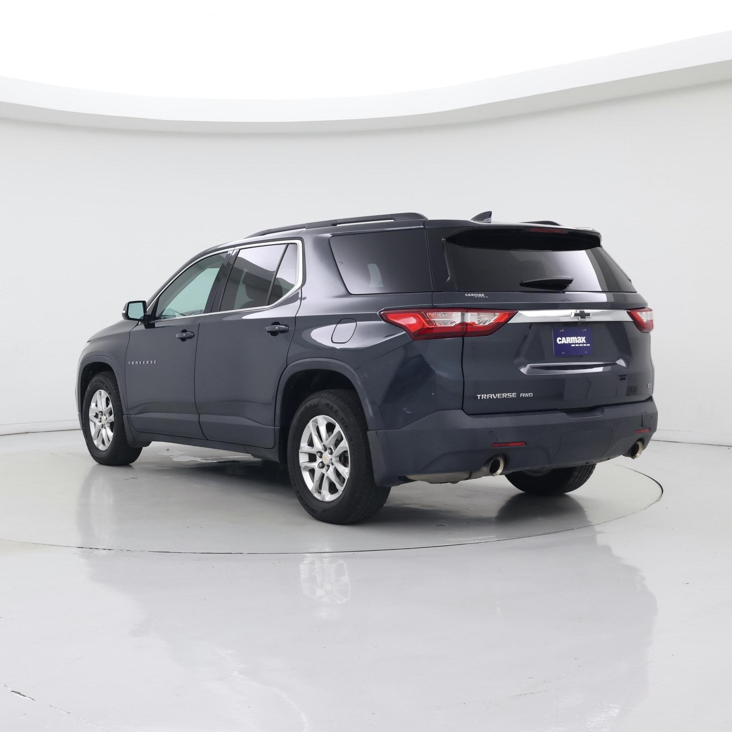 Thumbnail: 2019 Chevrolet Traverse - 2