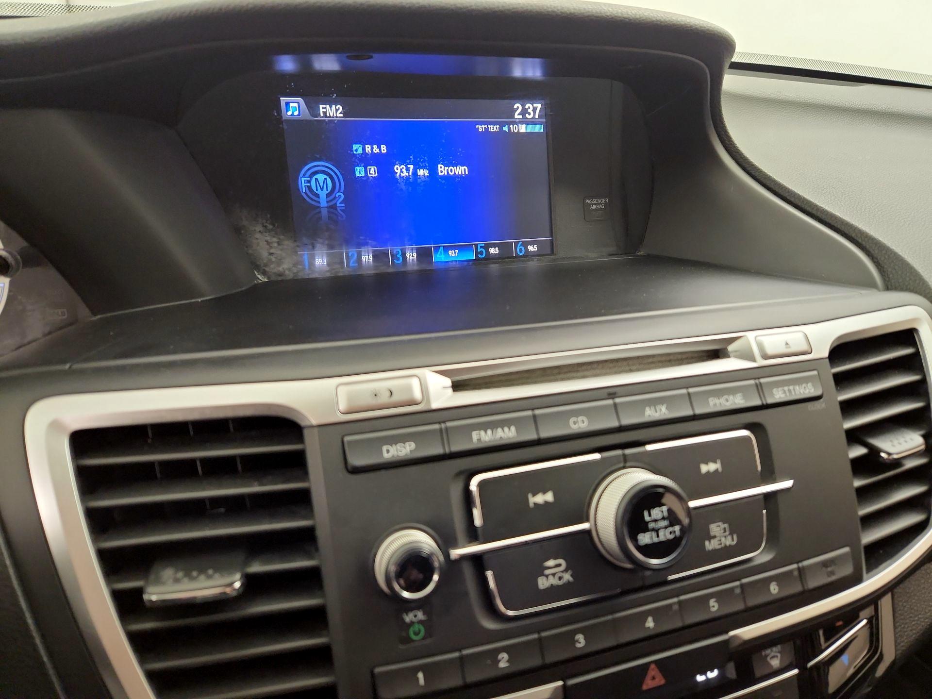 Thumbnail: 2016 Honda Accord - 15