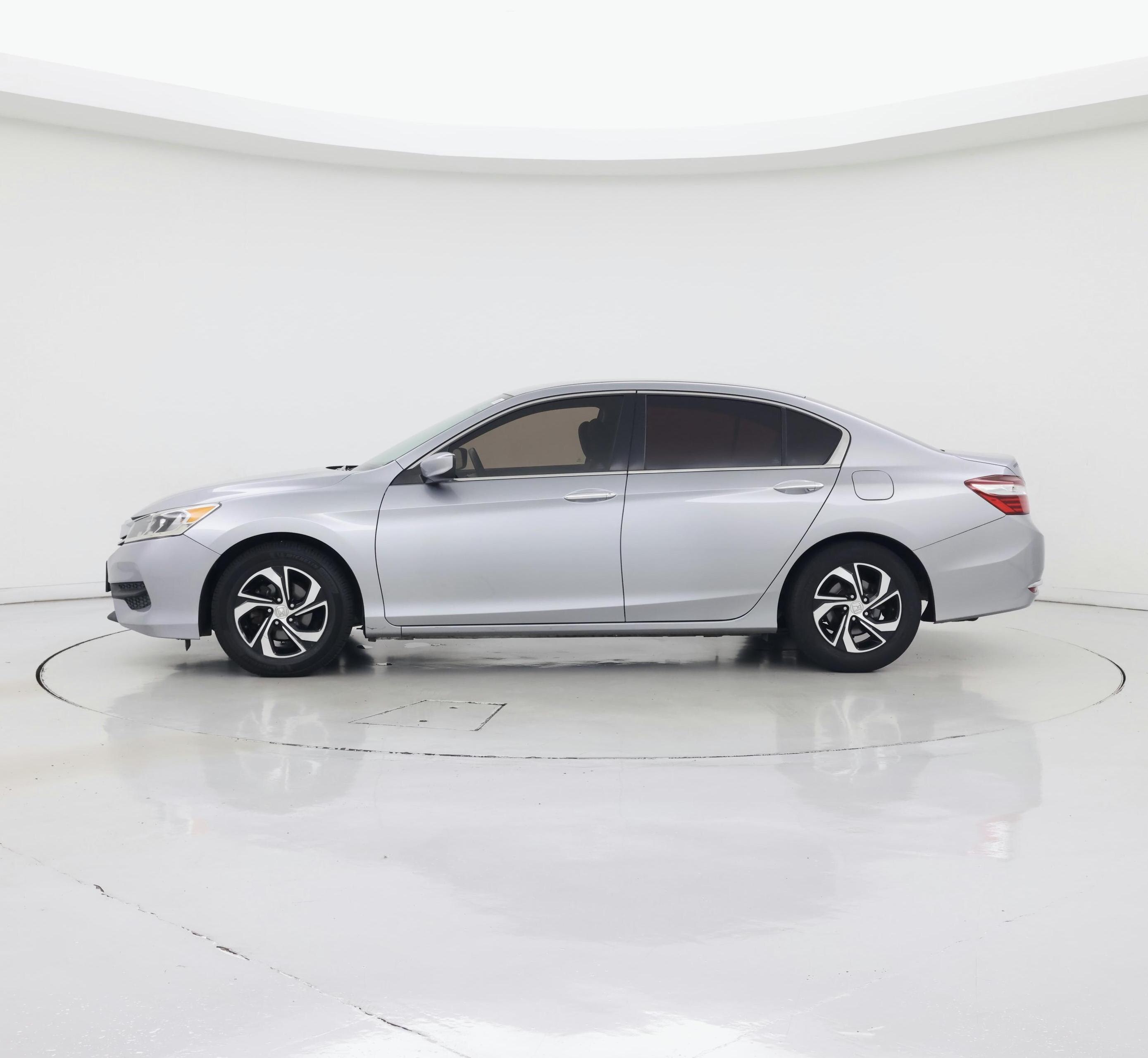 Thumbnail: 2016 Honda Accord - 3