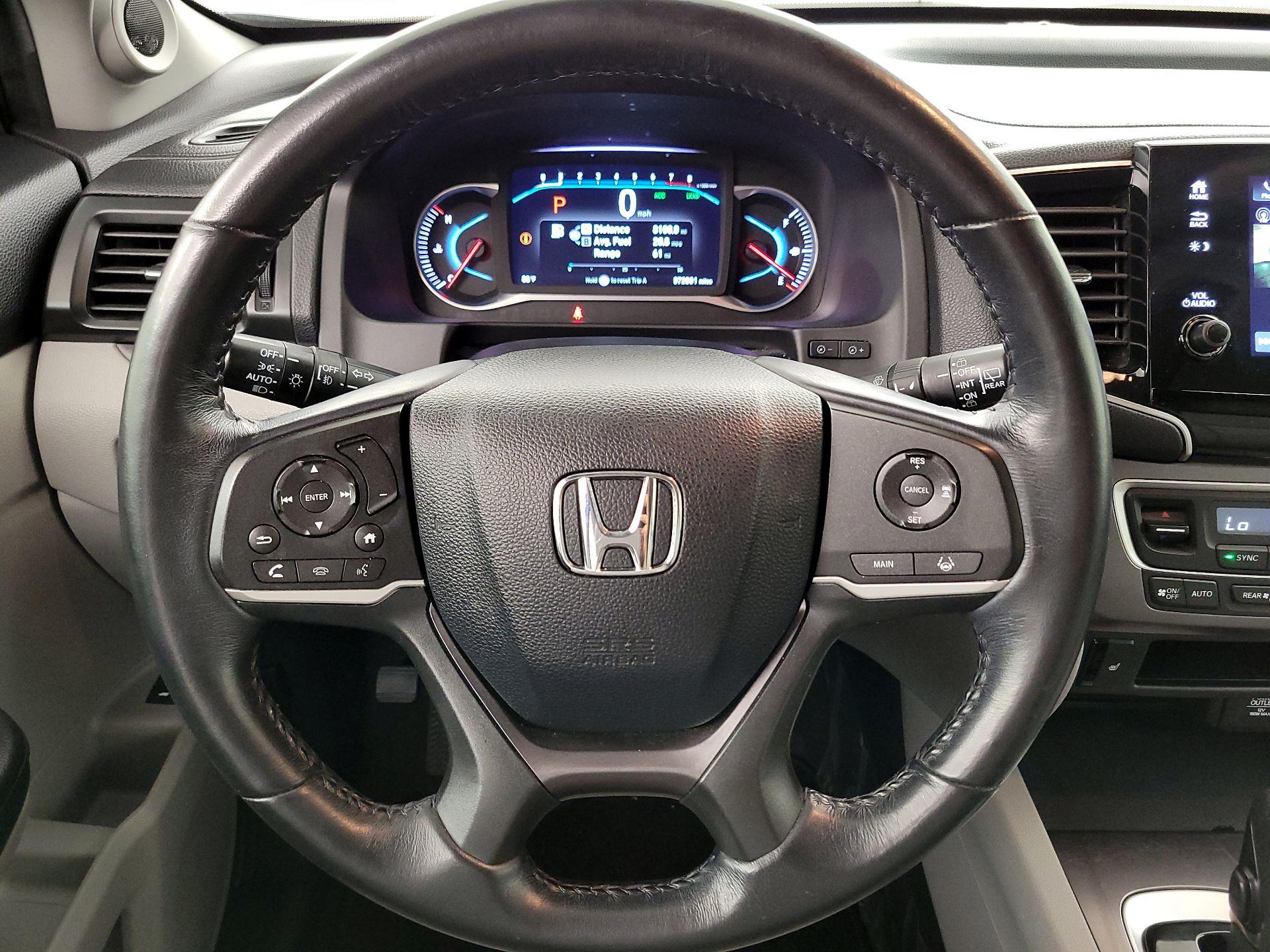 Thumbnail: 2019 Honda Pilot - 10