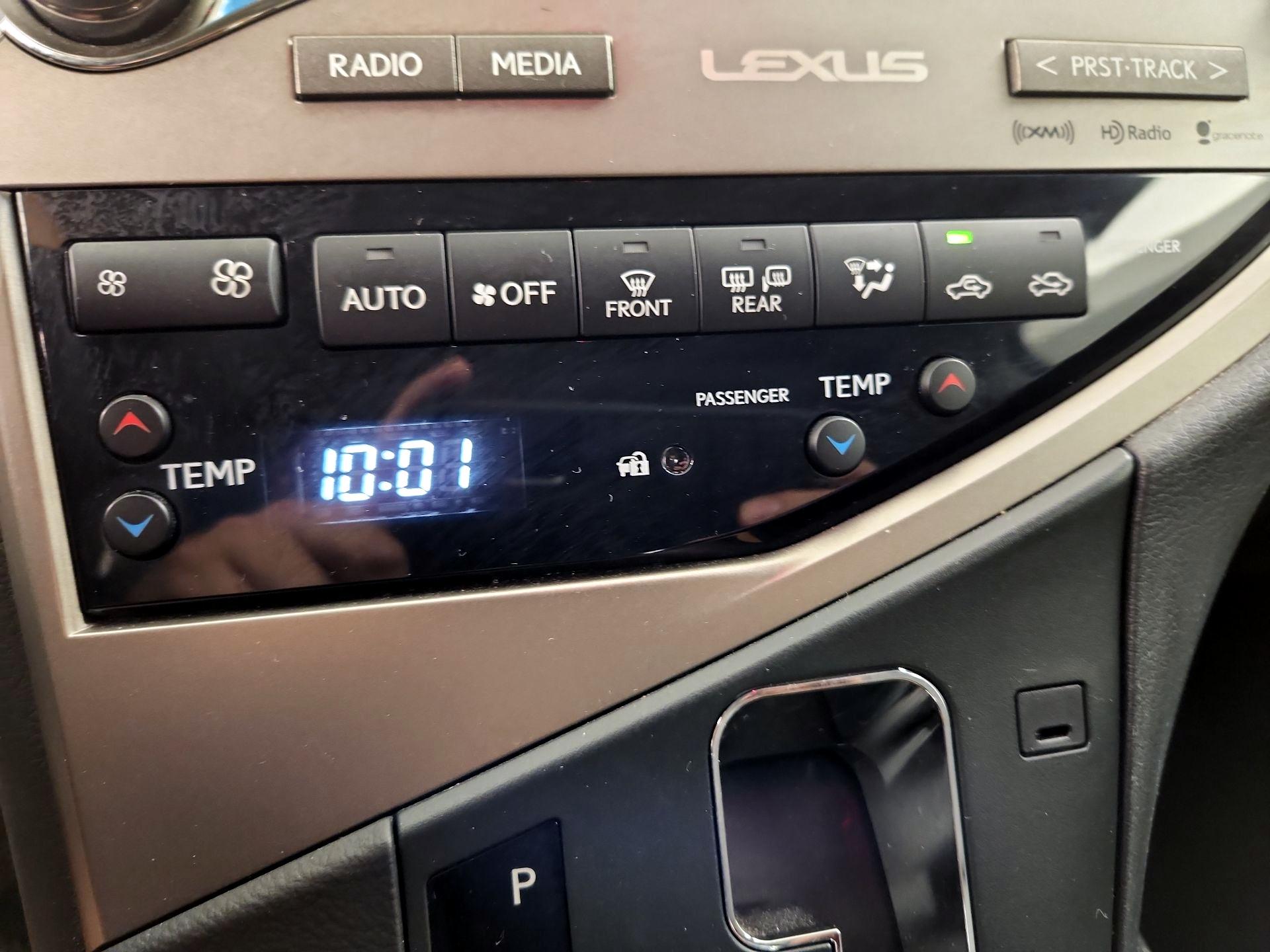 Thumbnail: 2015 Lexus RX - 16