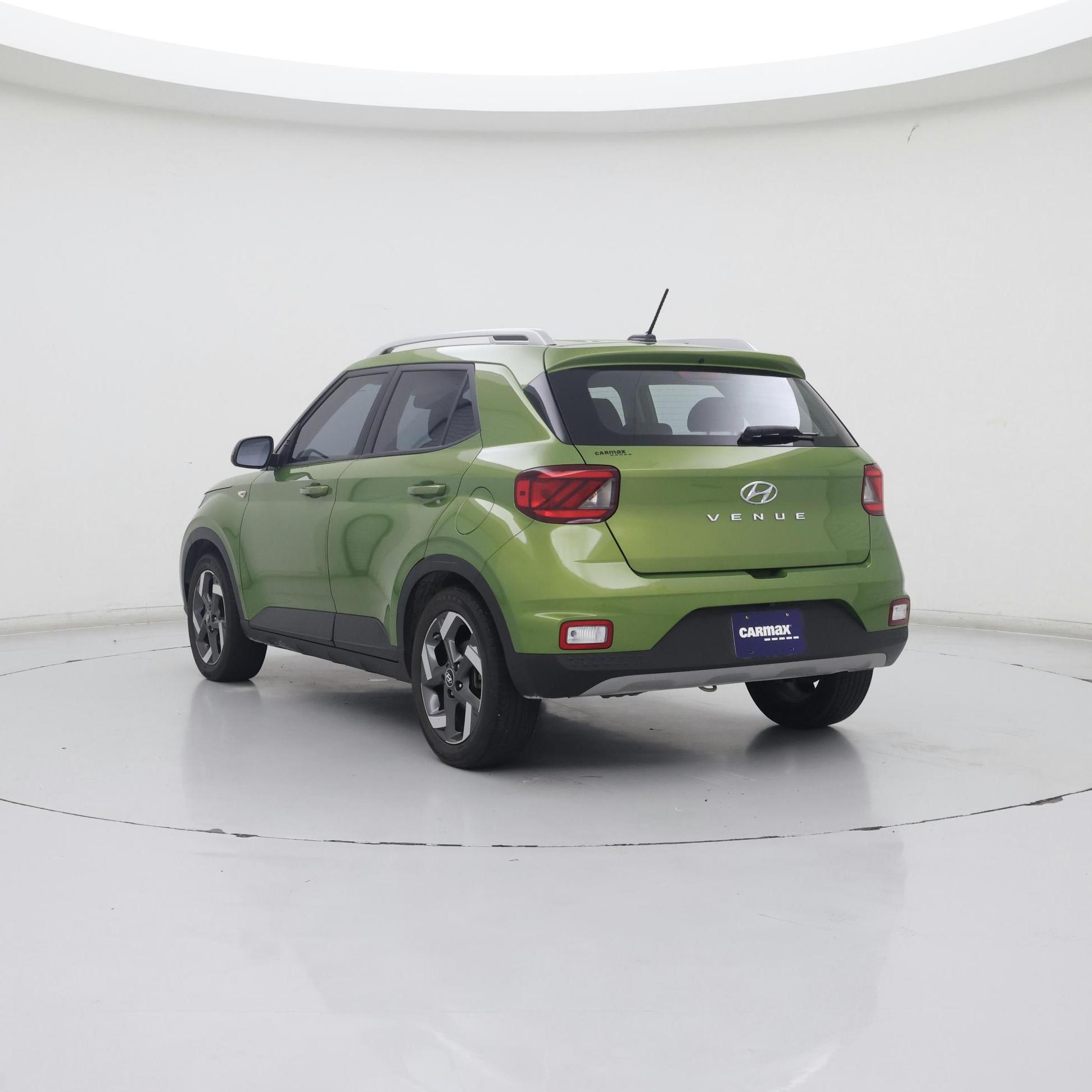Thumbnail: 2023 Hyundai Venue - 2