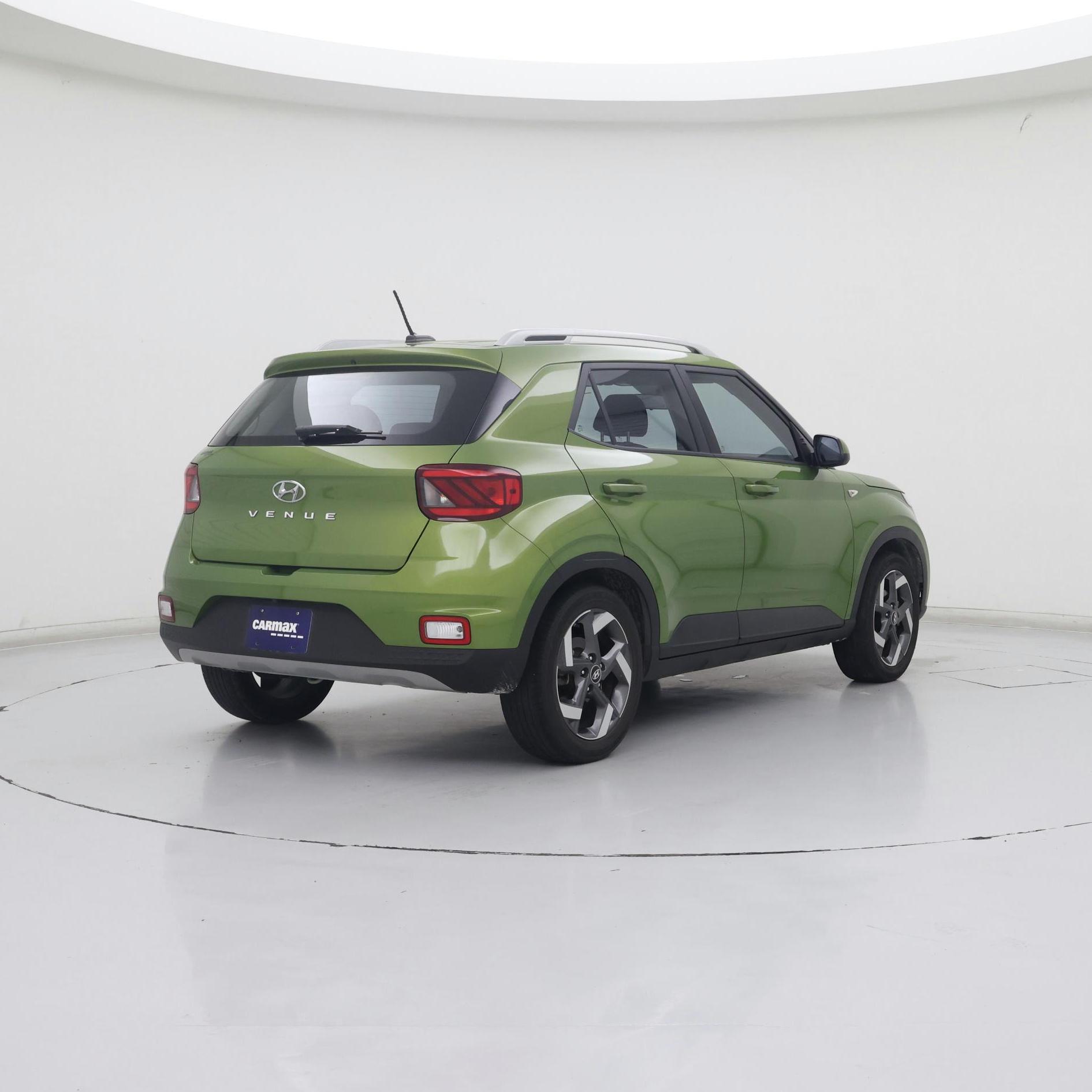 Thumbnail: 2023 Hyundai Venue - 8
