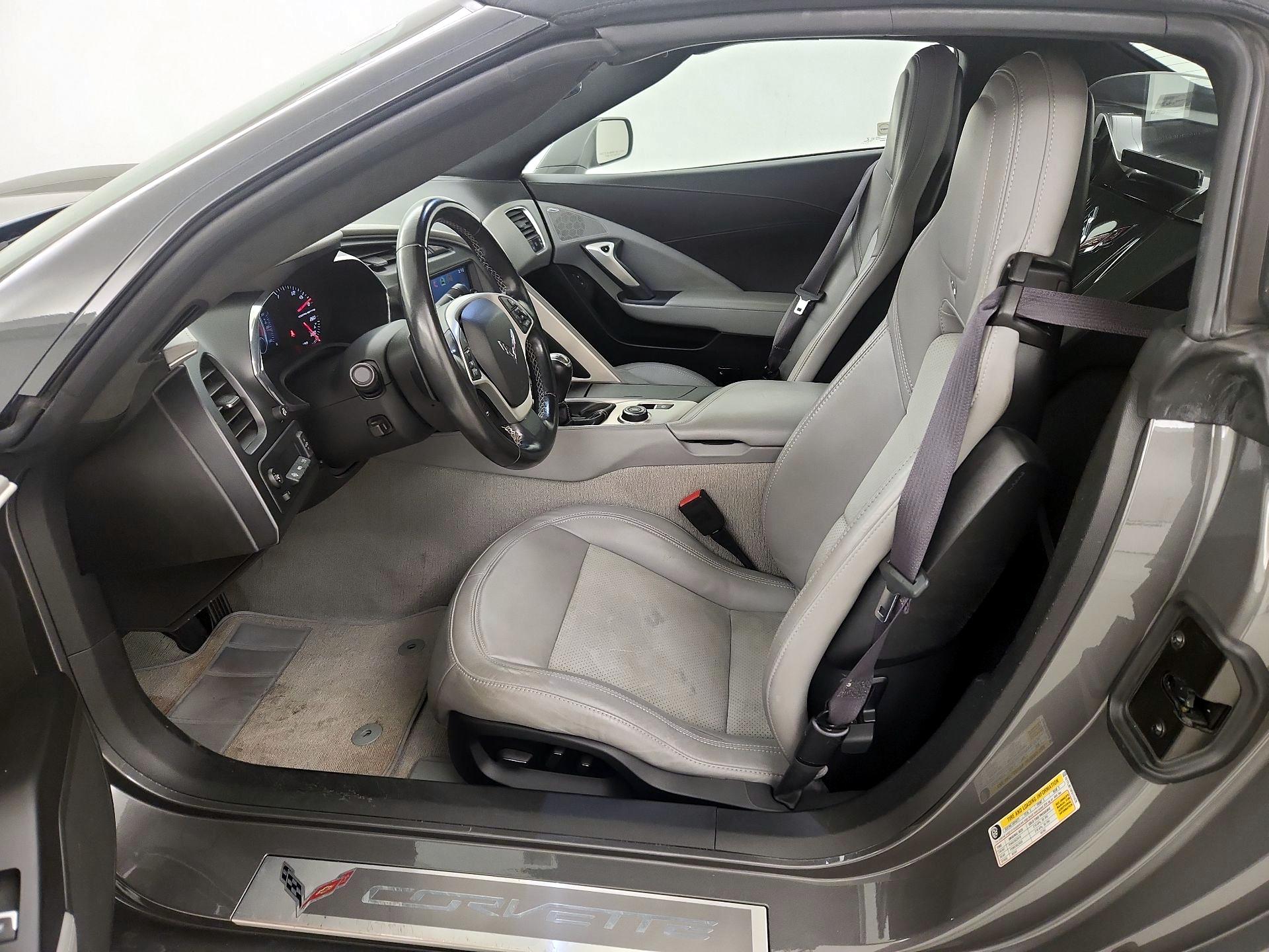 Thumbnail: 2015 Chevrolet Corvette - 11