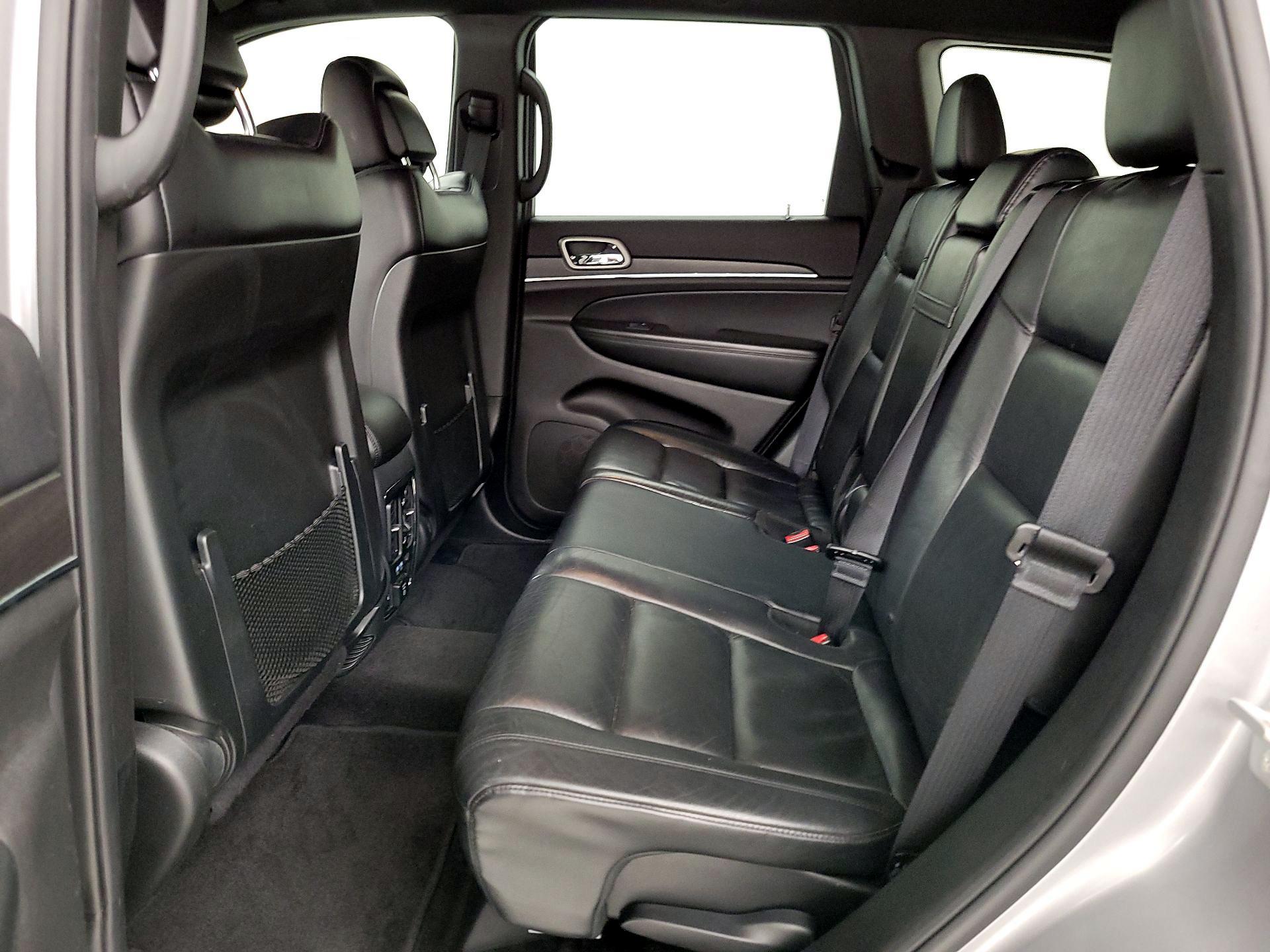 Thumbnail: 2018 Jeep Grand Cherokee - 20