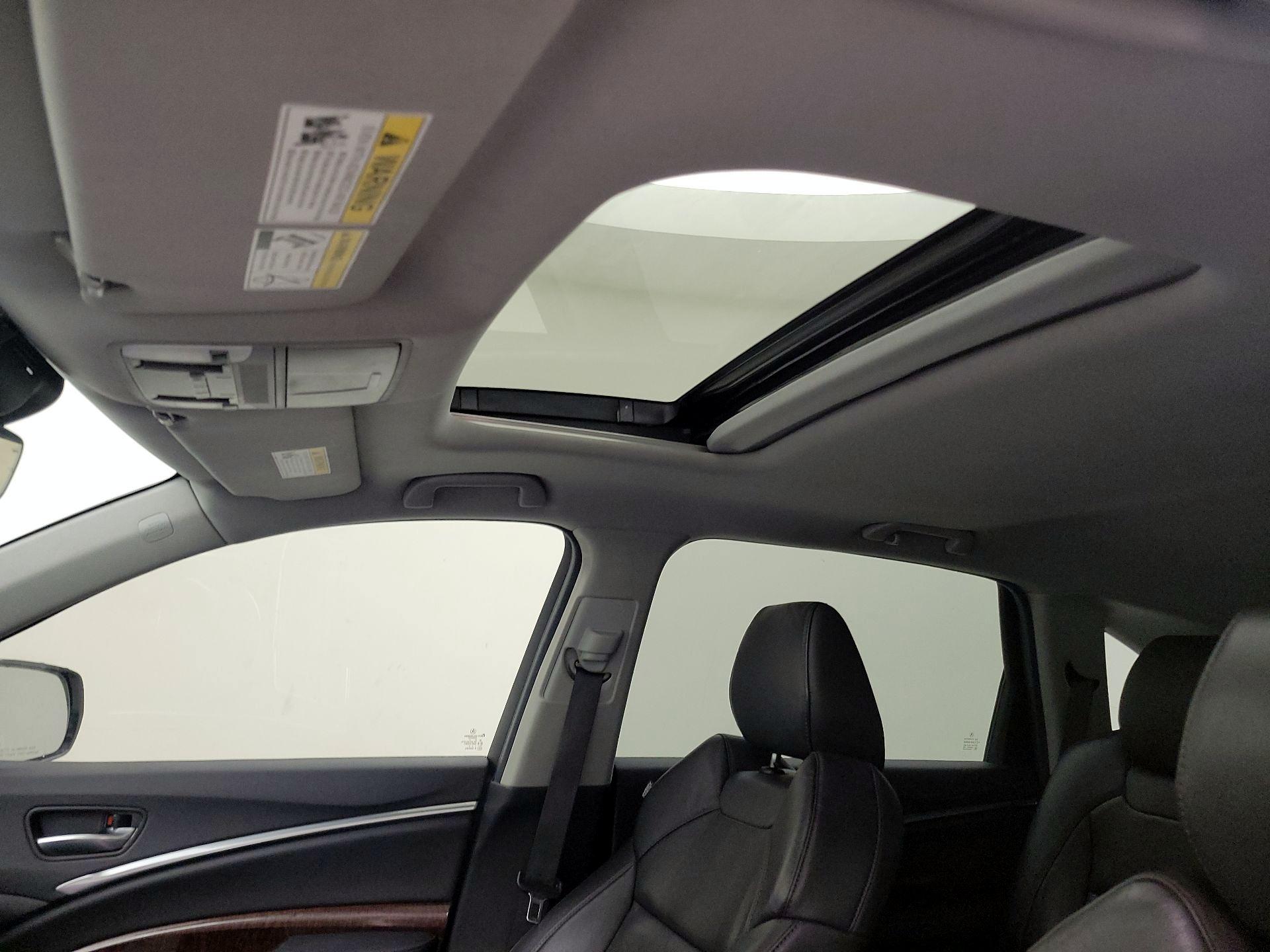 Thumbnail: 2019 Acura MDX - 19