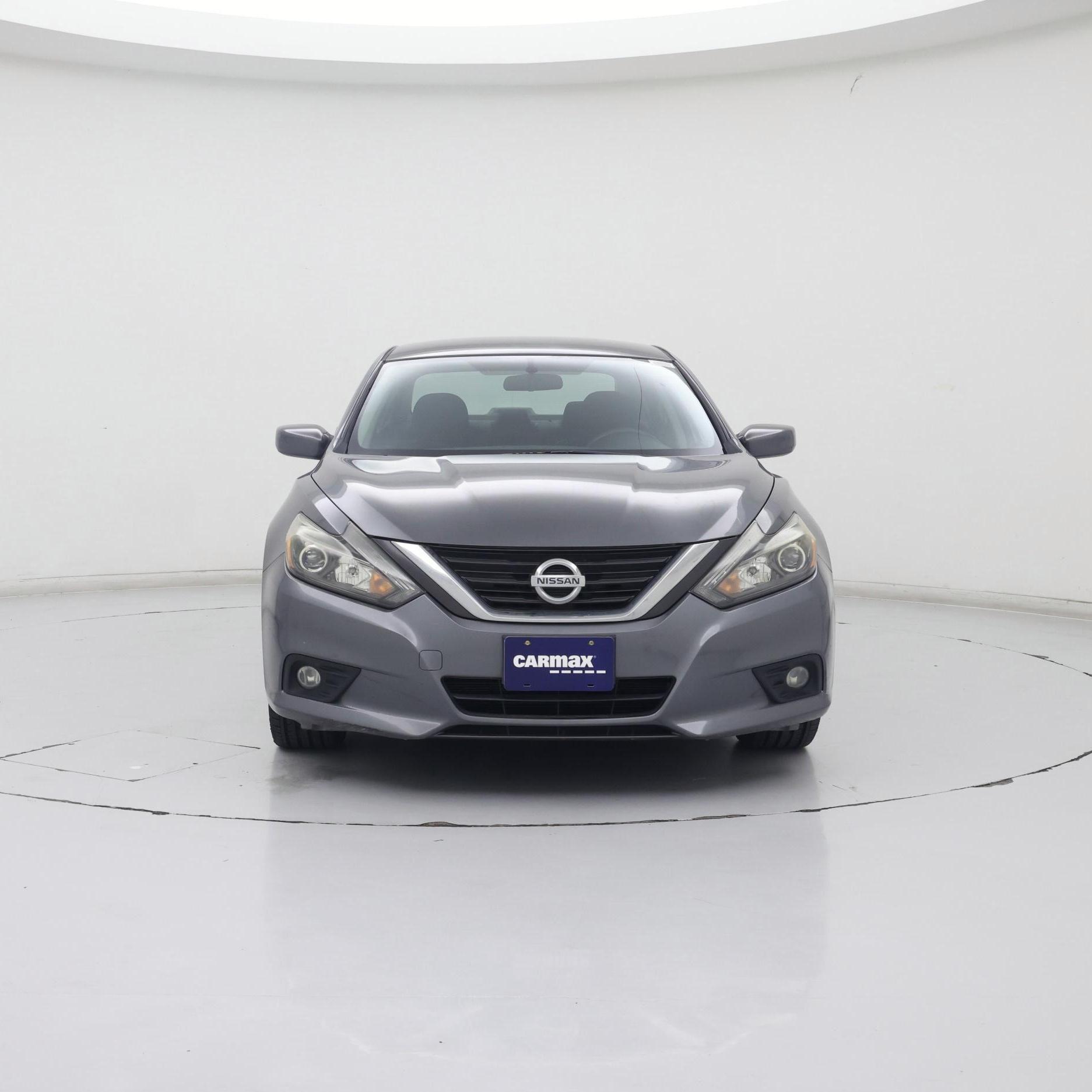 Thumbnail: 2016 Nissan Altima - 5