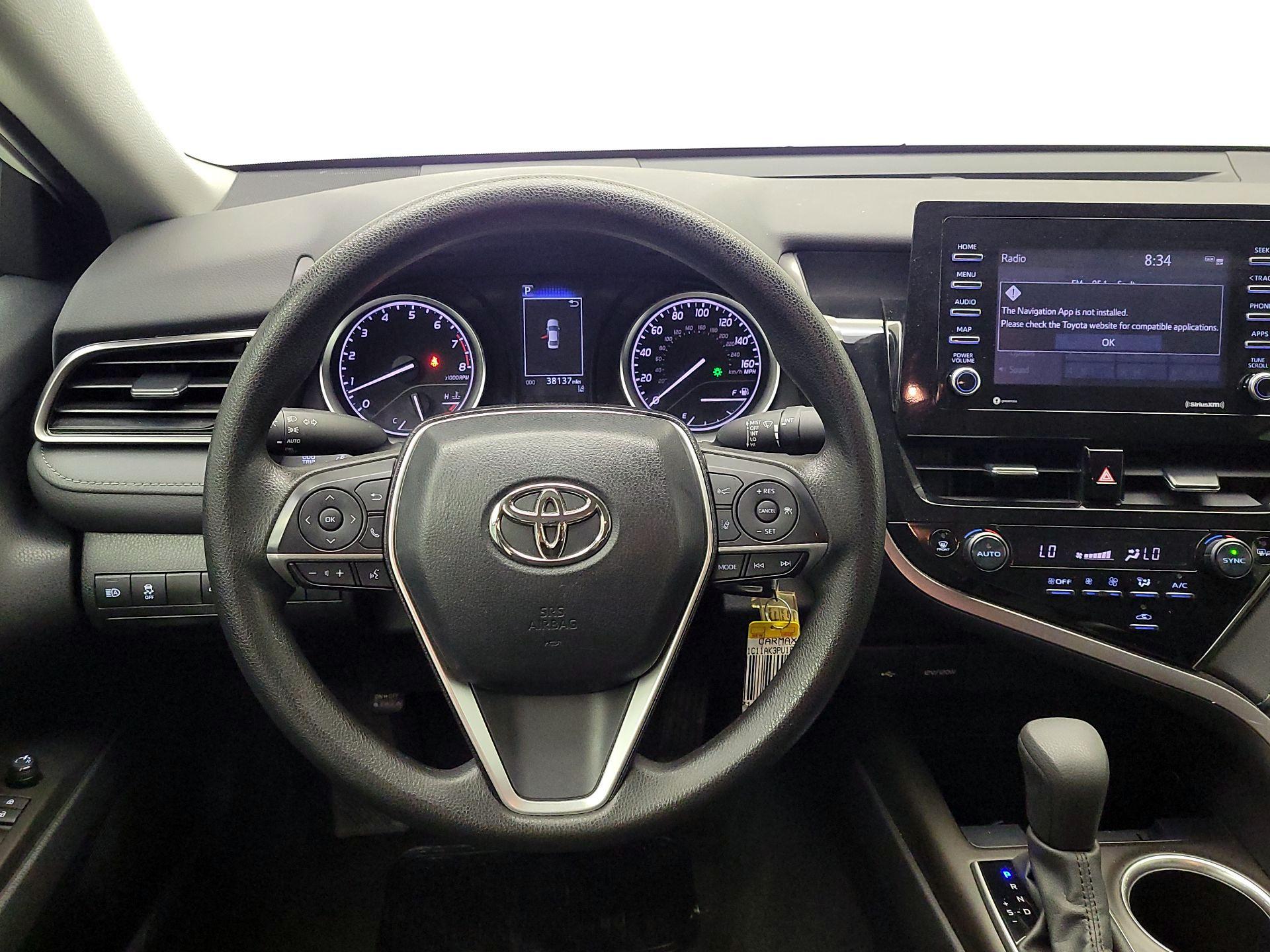 Thumbnail: 2023 Toyota Camry - 10