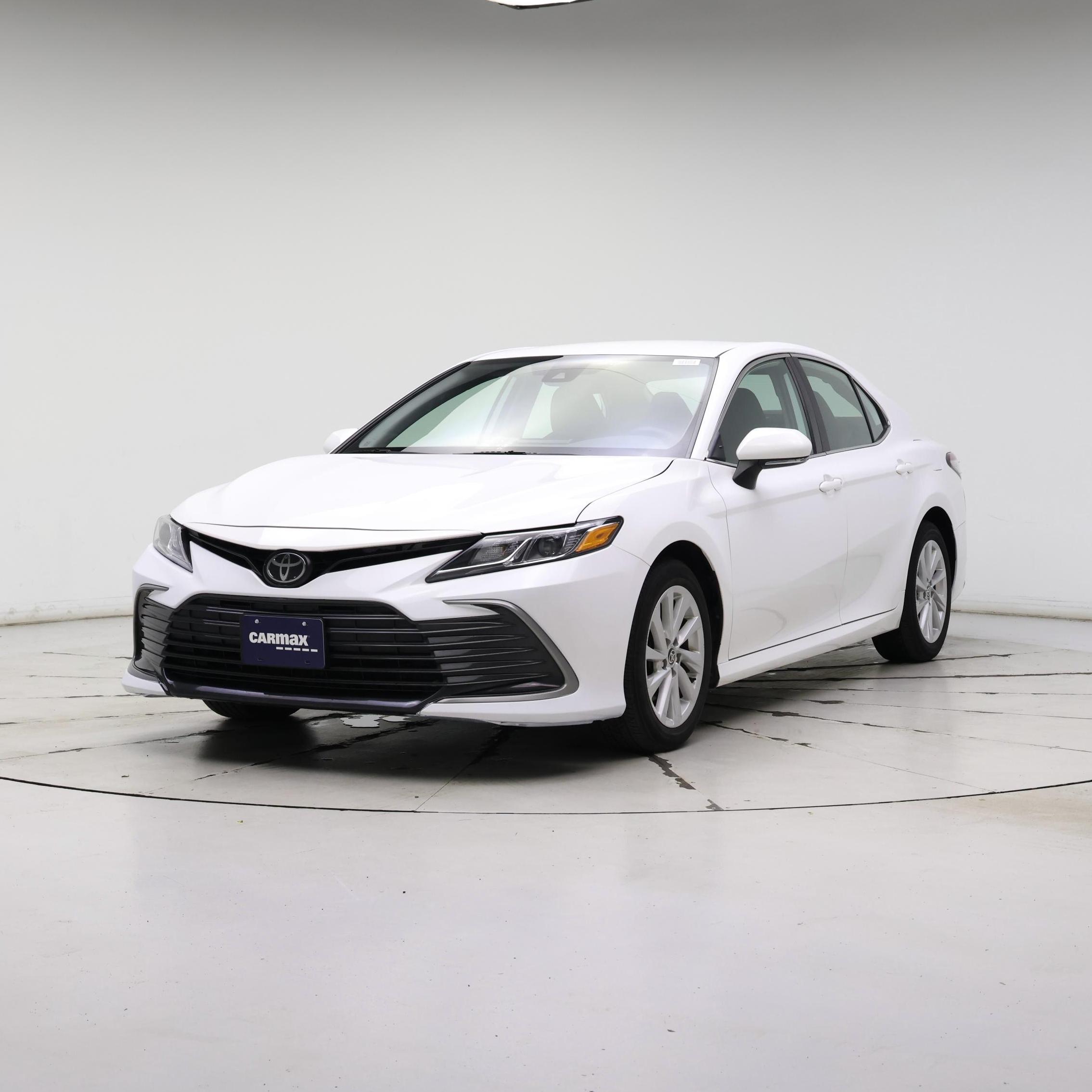Thumbnail: 2023 Toyota Camry - 4