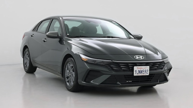 2024 Hyundai Elantra SEL Hero Image