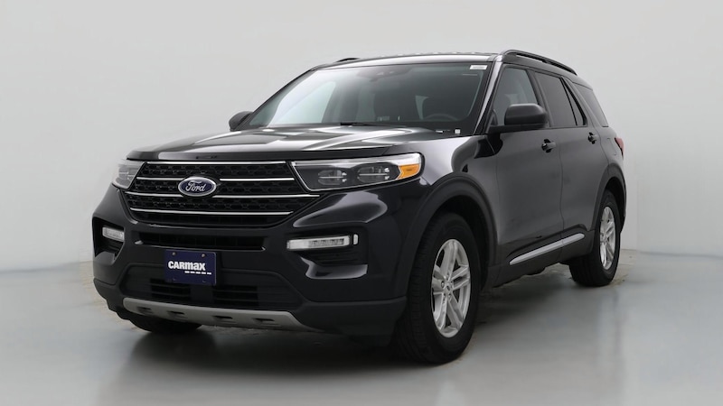 2023 Ford Explorer XLT Hero Image