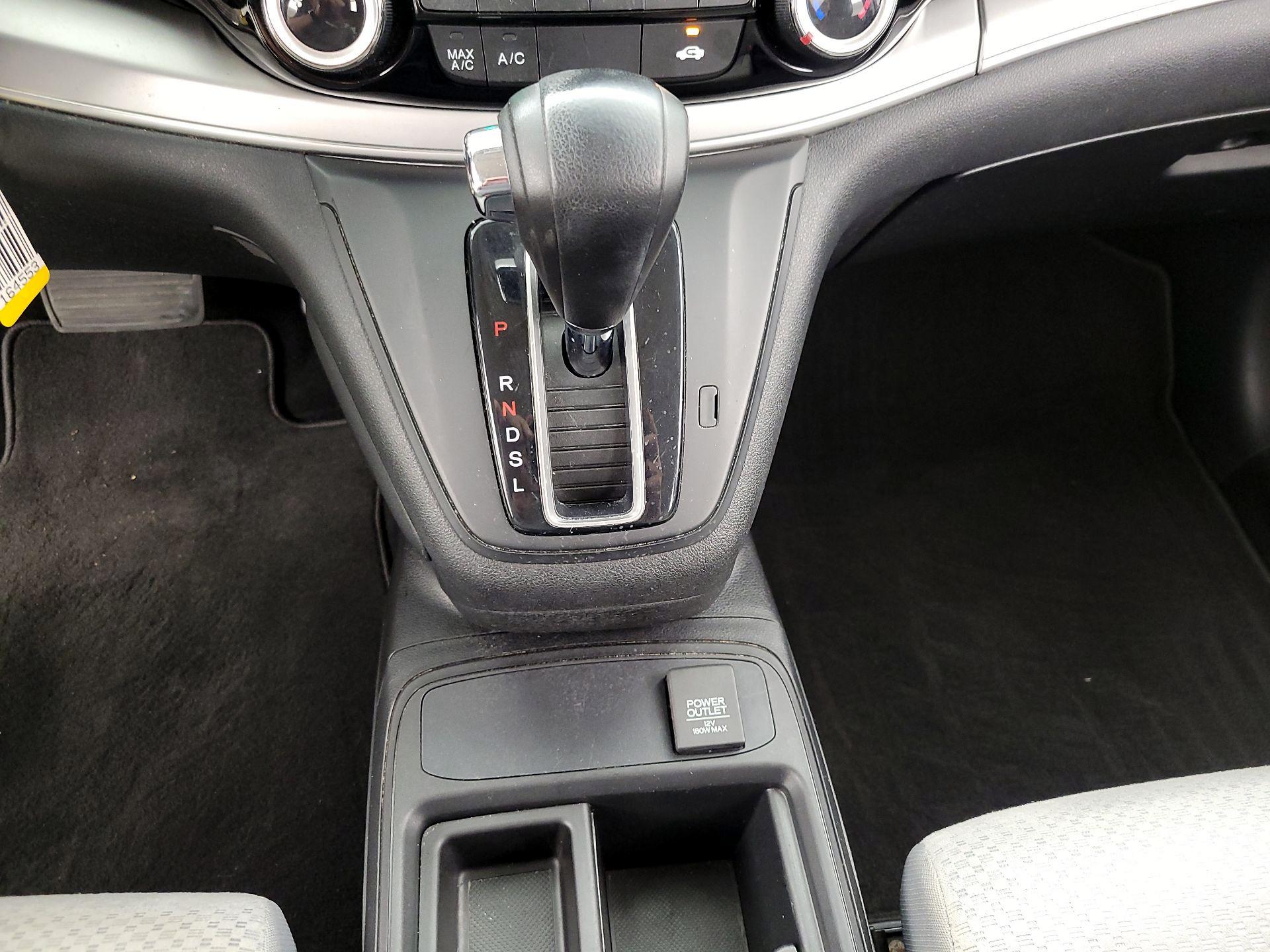 Thumbnail: 2016 Honda CR-V - 17