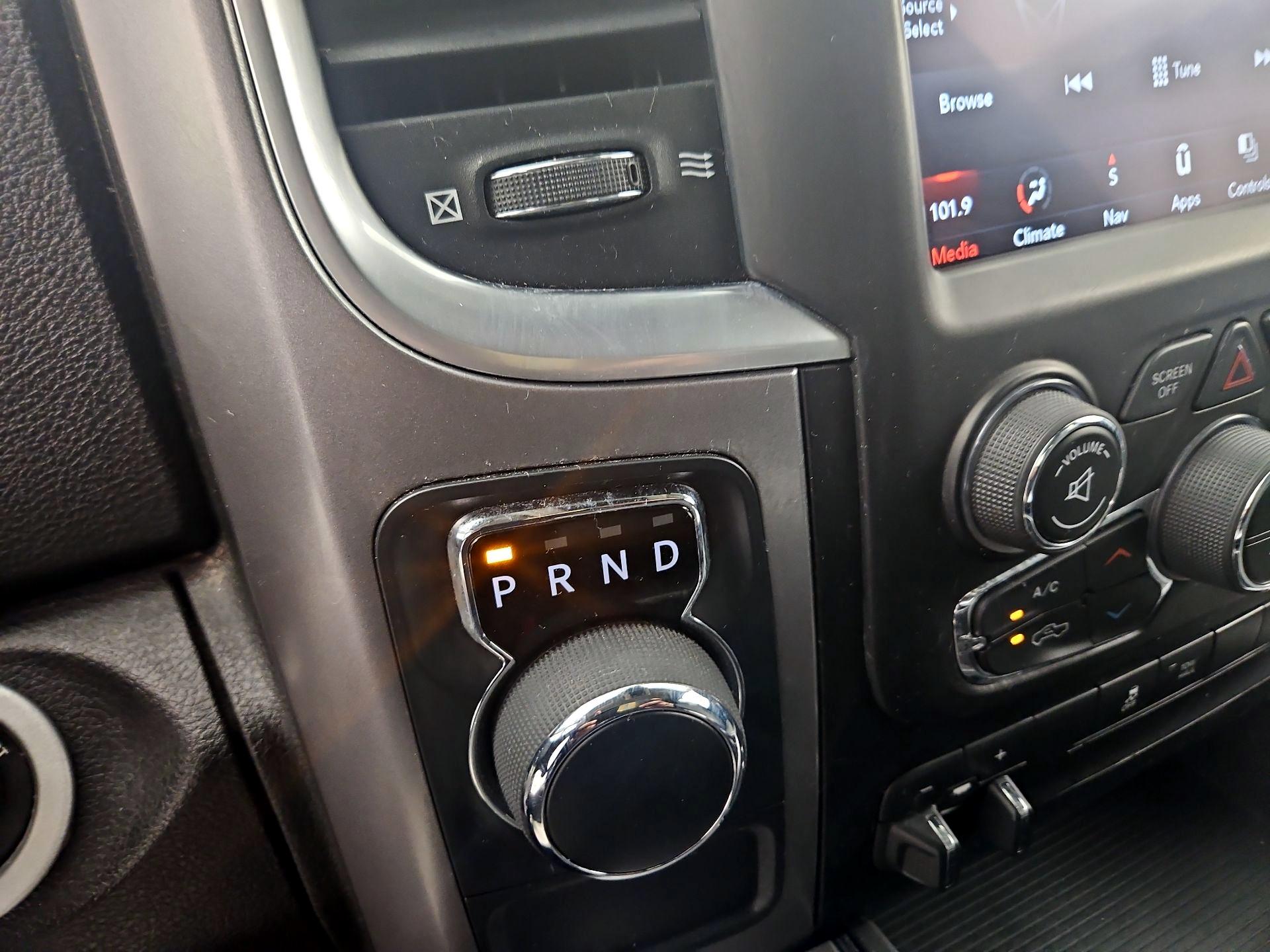 Thumbnail: 2022 RAM 1500 Classic - 15