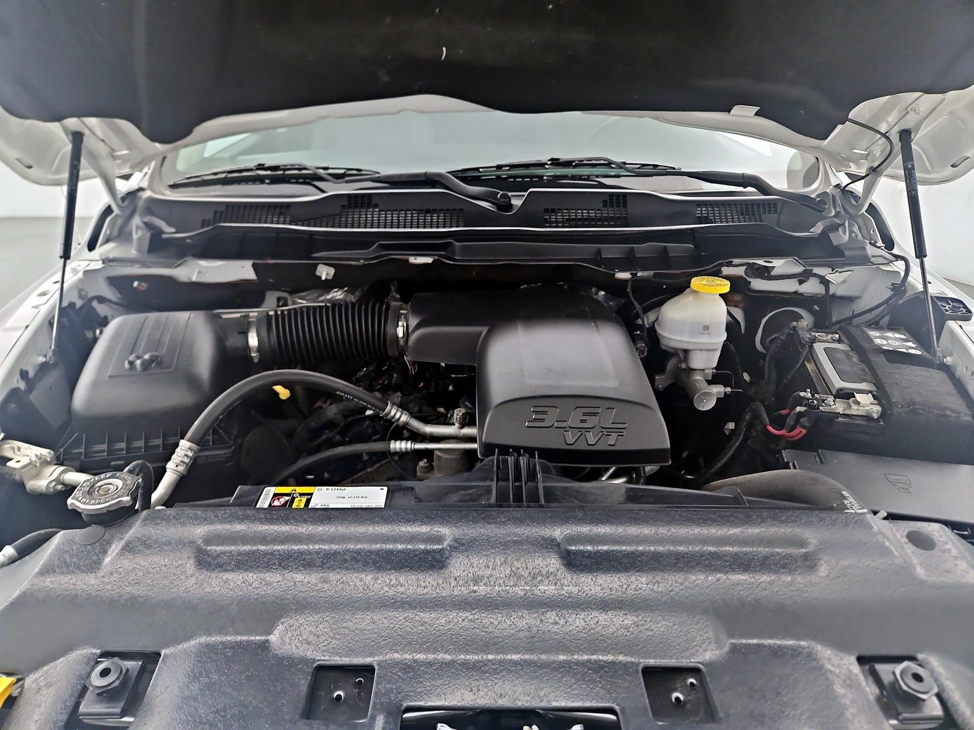 Thumbnail: 2022 RAM 1500 Classic - 18