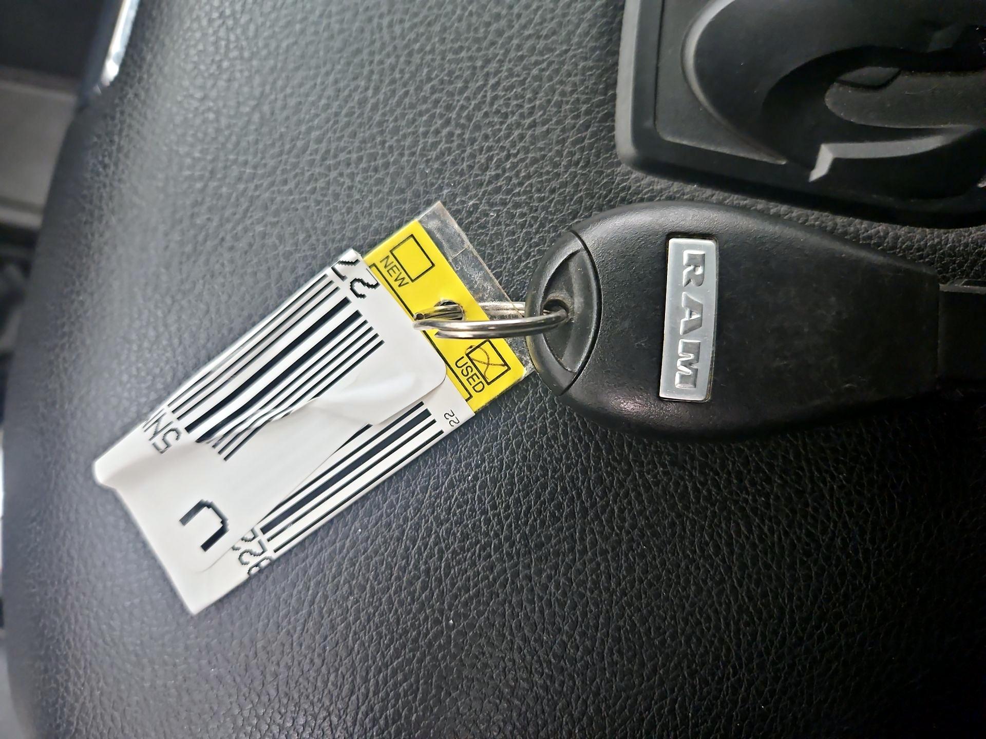 Thumbnail: 2022 RAM 1500 Classic - 19