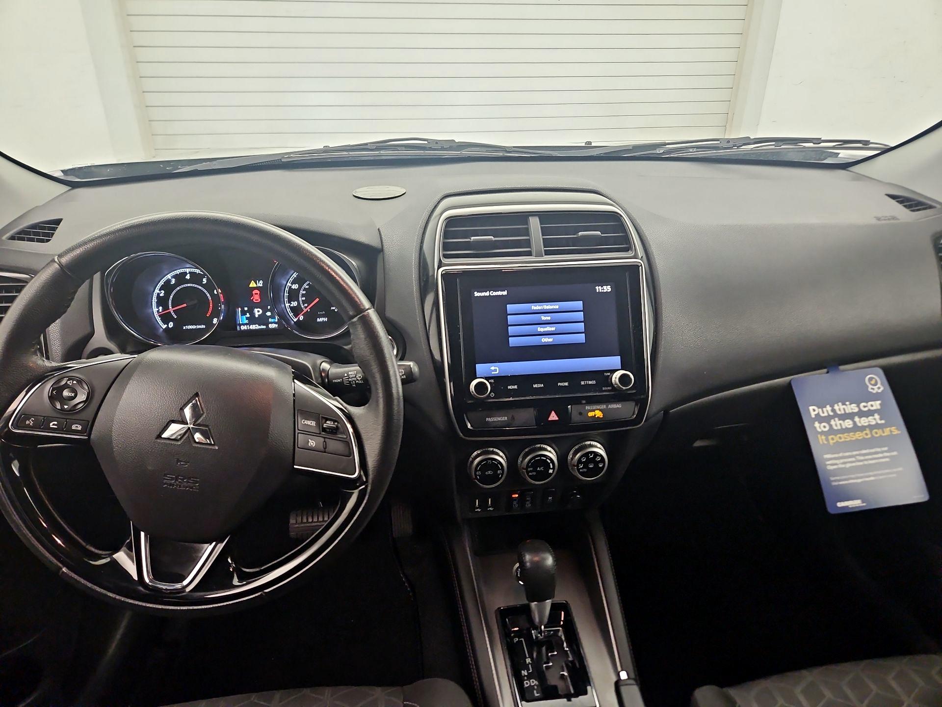 Thumbnail: 2020 Mitsubishi Outlander Sport - 9