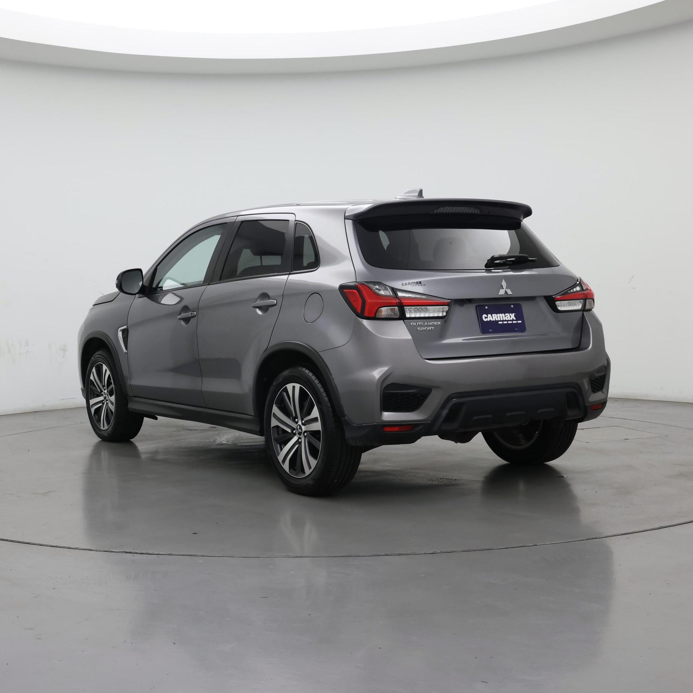 Thumbnail: 2020 Mitsubishi Outlander Sport - 2