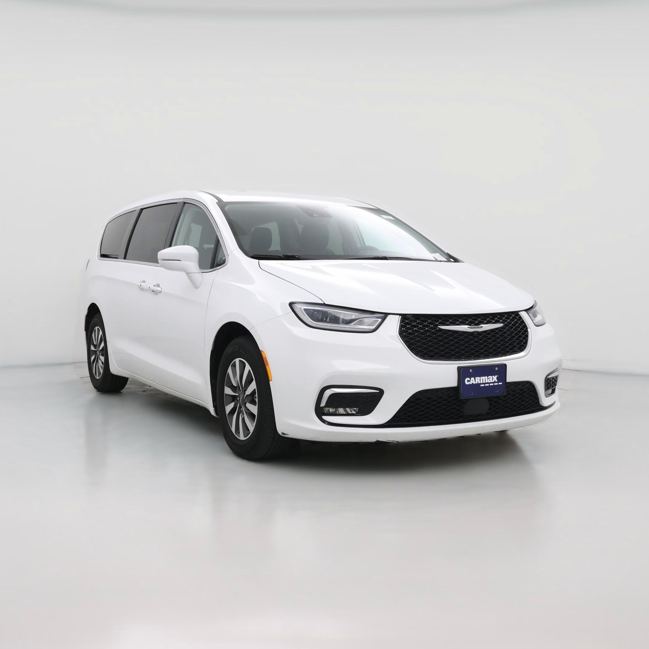 Thumbnail: 2022 Chrysler Pacifica - 1