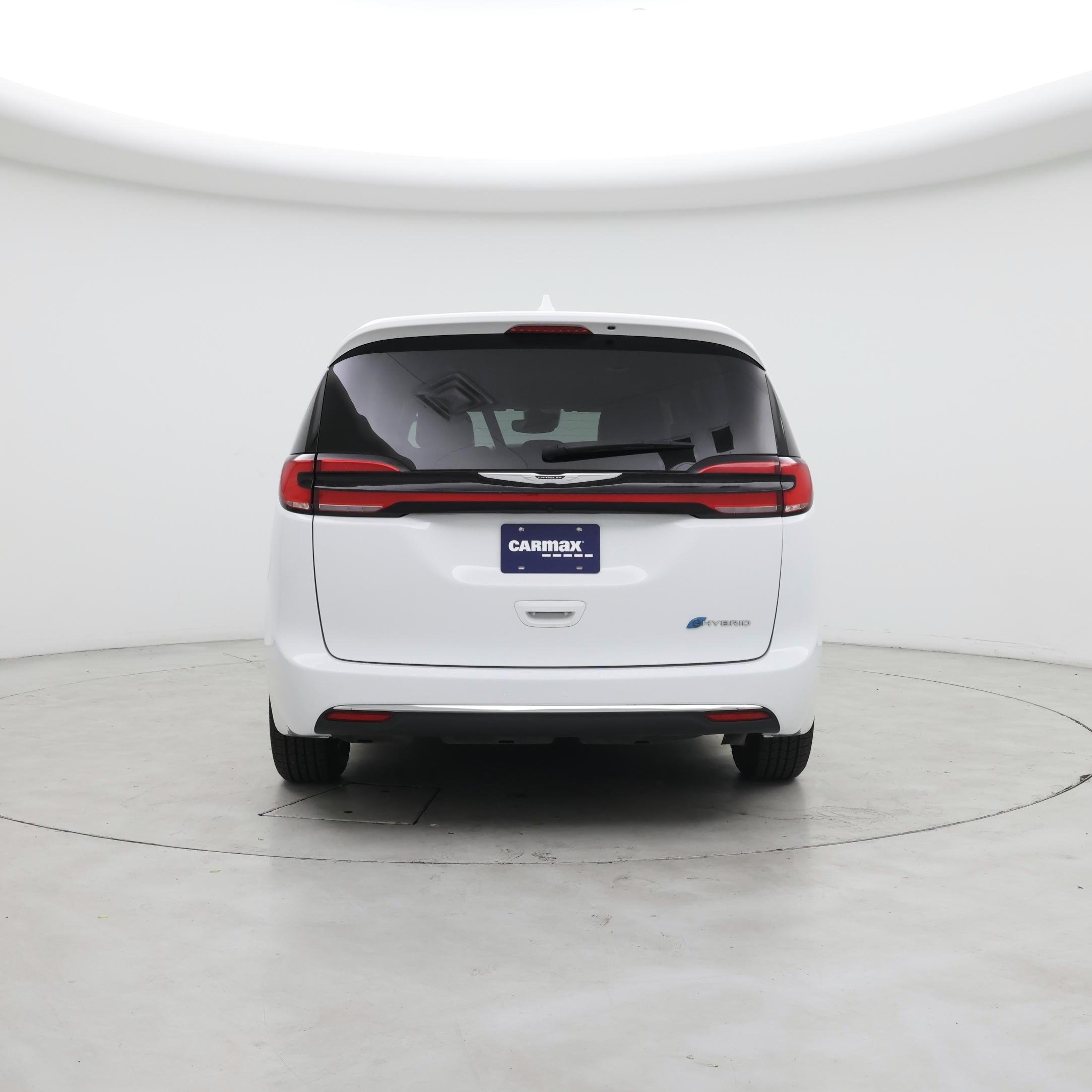 Thumbnail: 2022 Chrysler Pacifica - 6