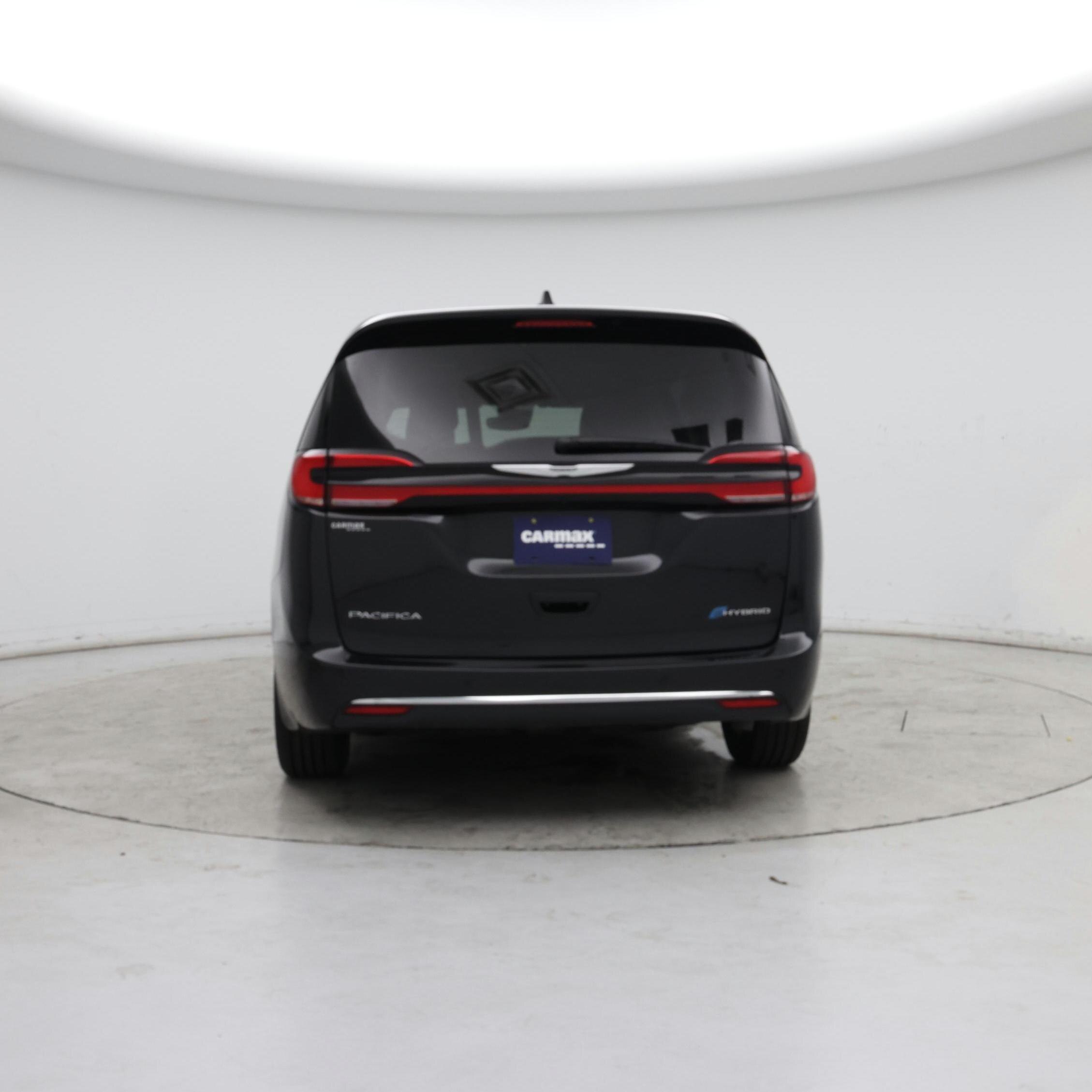 Thumbnail: 2023 Chrysler Pacifica - 6