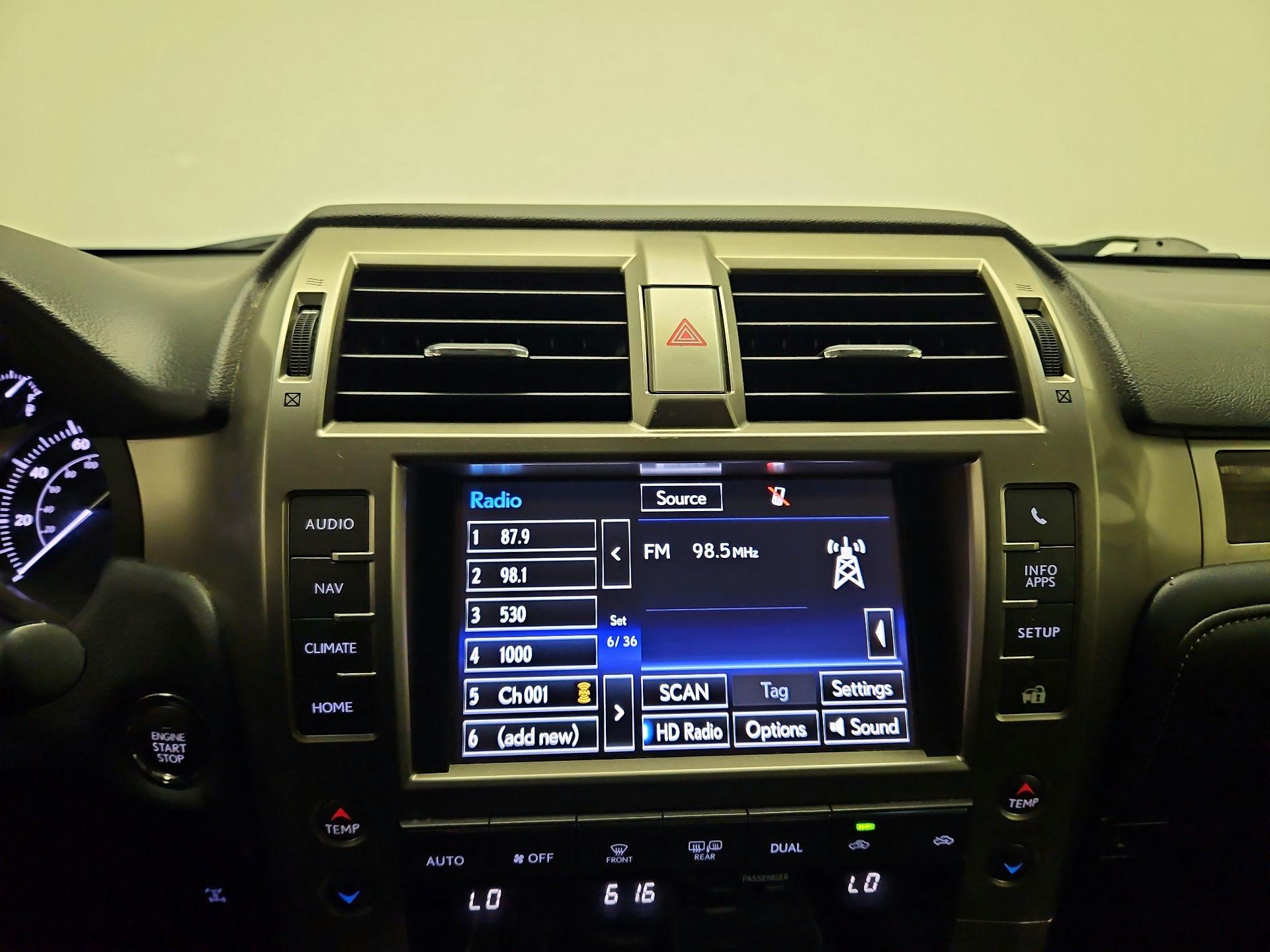 Thumbnail: 2016 Lexus GX - 14
