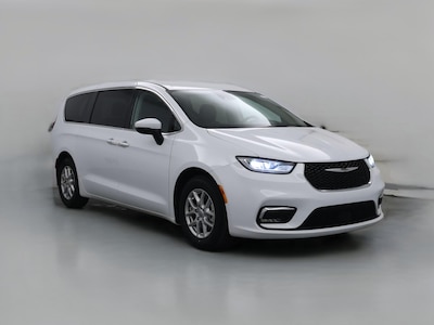 2023 Chrysler Pacifica Touring L -
                Mobile, AL