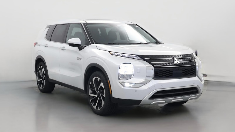 2023 Mitsubishi Outlander SE Hero Image