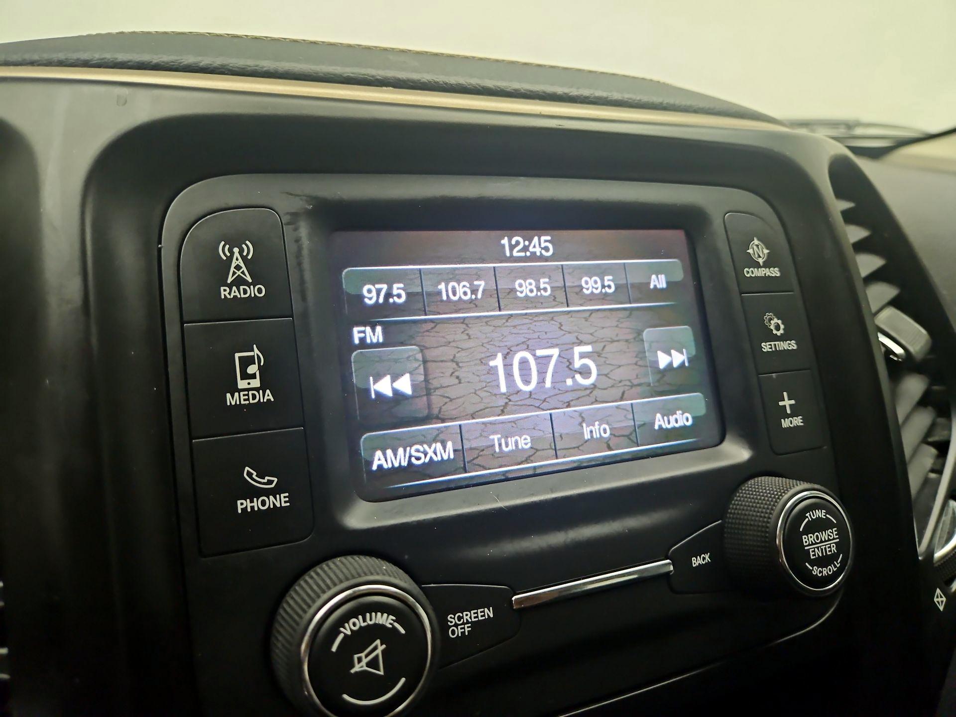 Thumbnail: 2015 Jeep Cherokee - 15