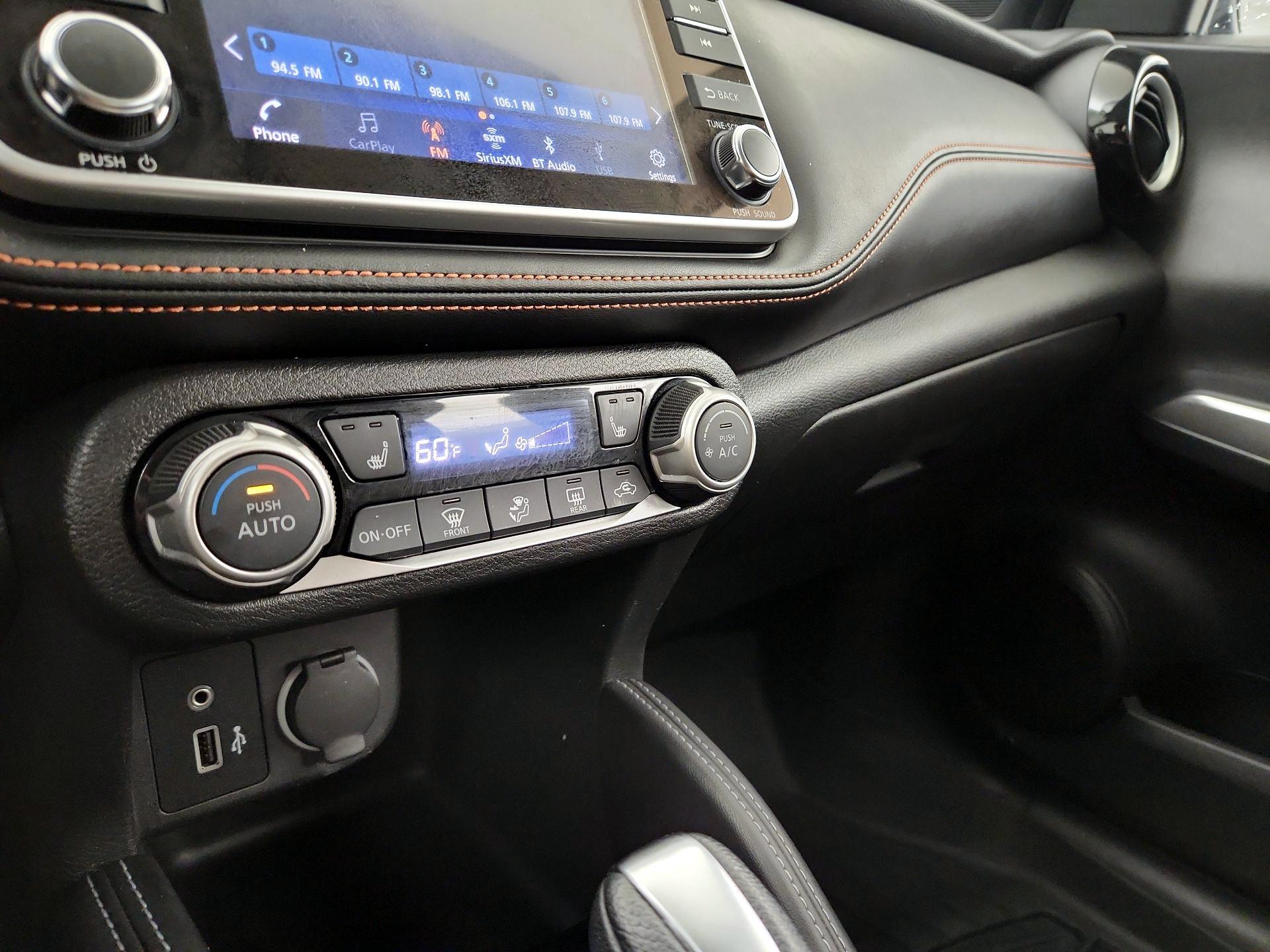 Thumbnail: 2019 Nissan Kicks - 15