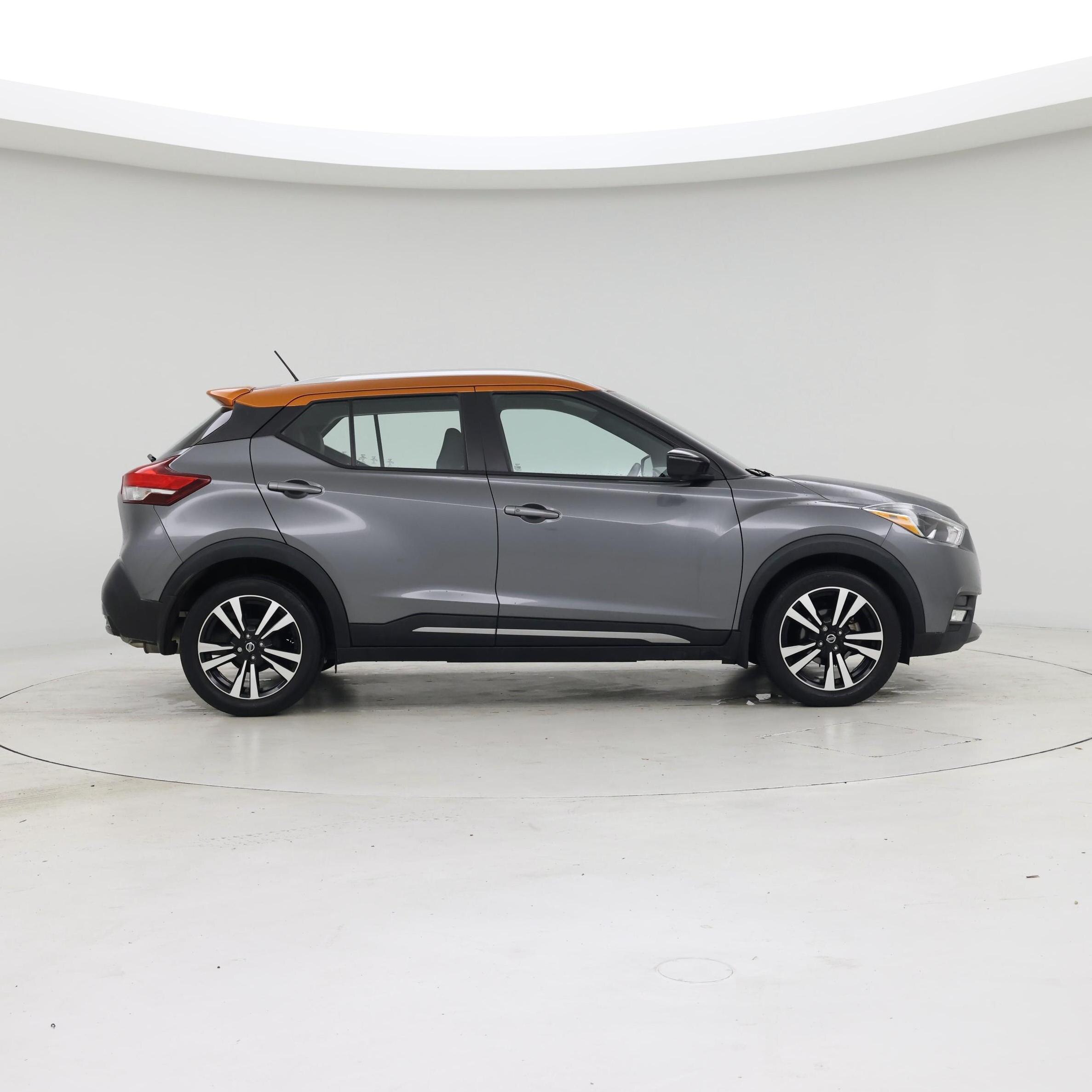 Thumbnail: 2019 Nissan Kicks - 7