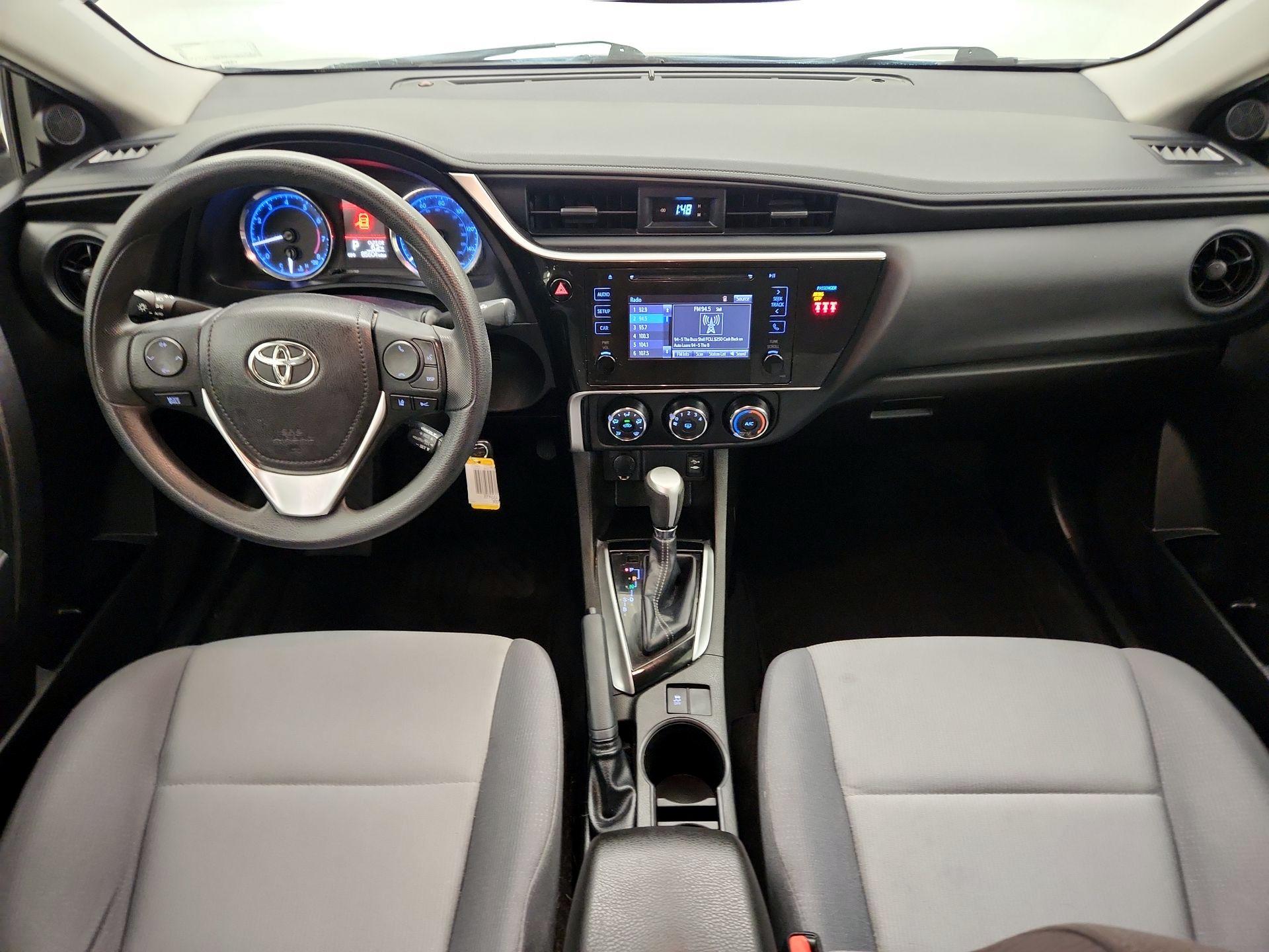 Thumbnail: 2018 Toyota Corolla - 9