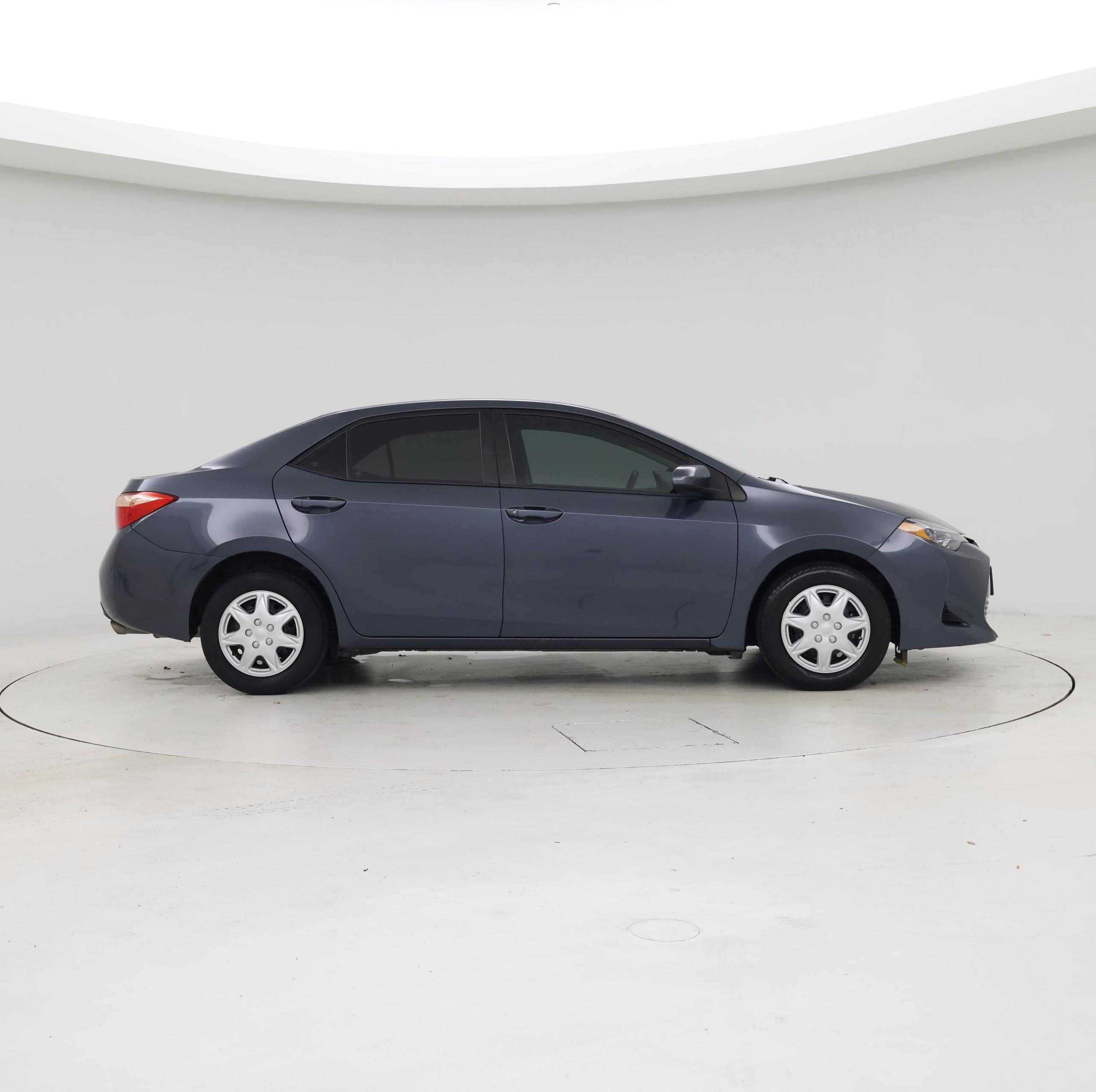 Thumbnail: 2018 Toyota Corolla - 7