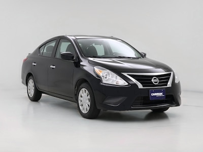 Black 2018 Nissan Versa SV
